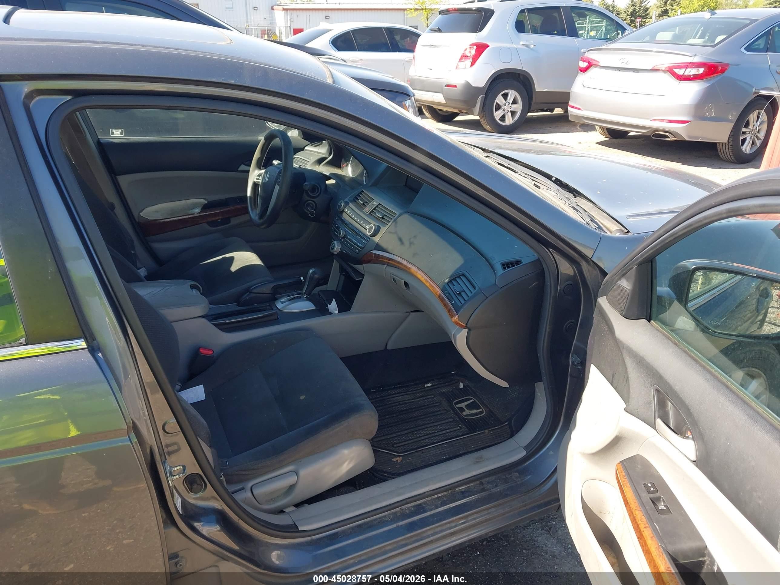 HONDA ACCORD image 5