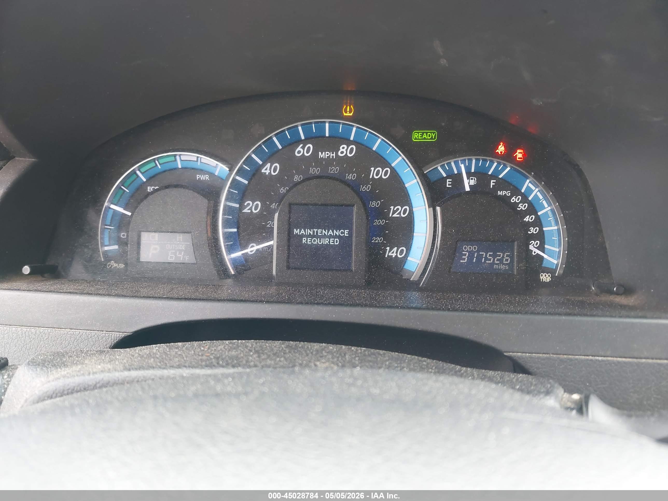 TOYOTA CAMRY image 7