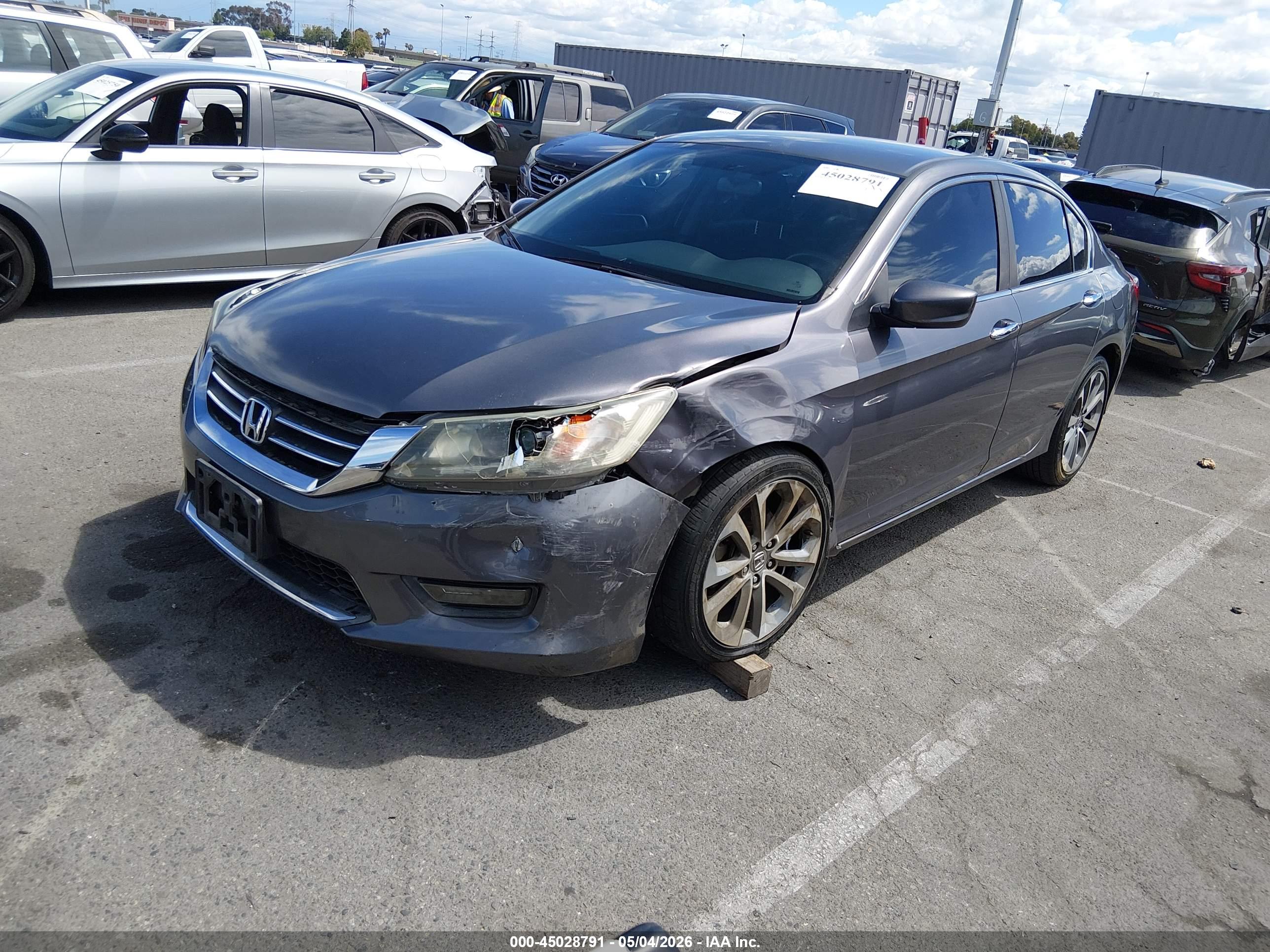 HONDA ACCORD image 2