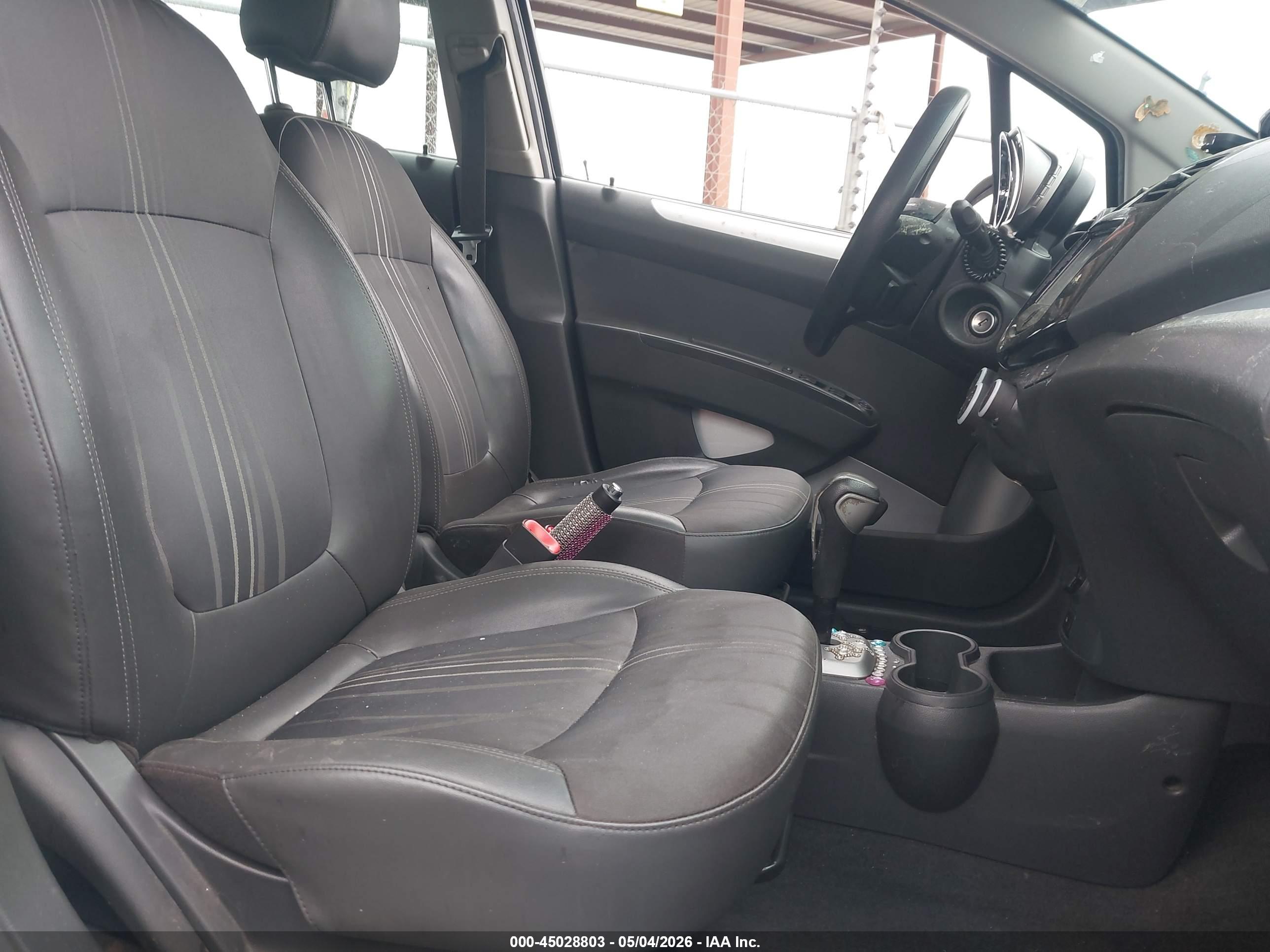 CHEVROLET SPARK image 5