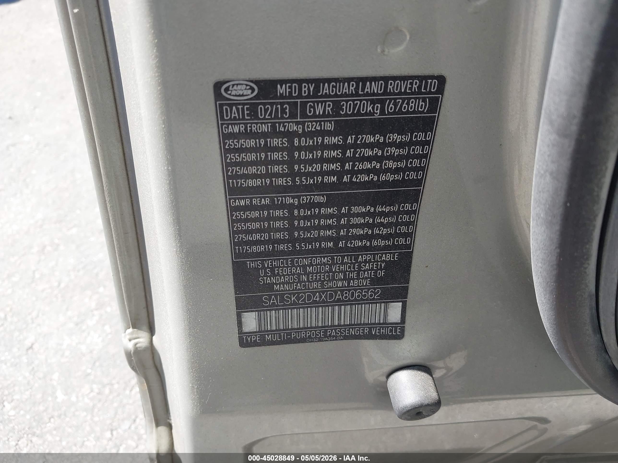 LAND ROVER image 9