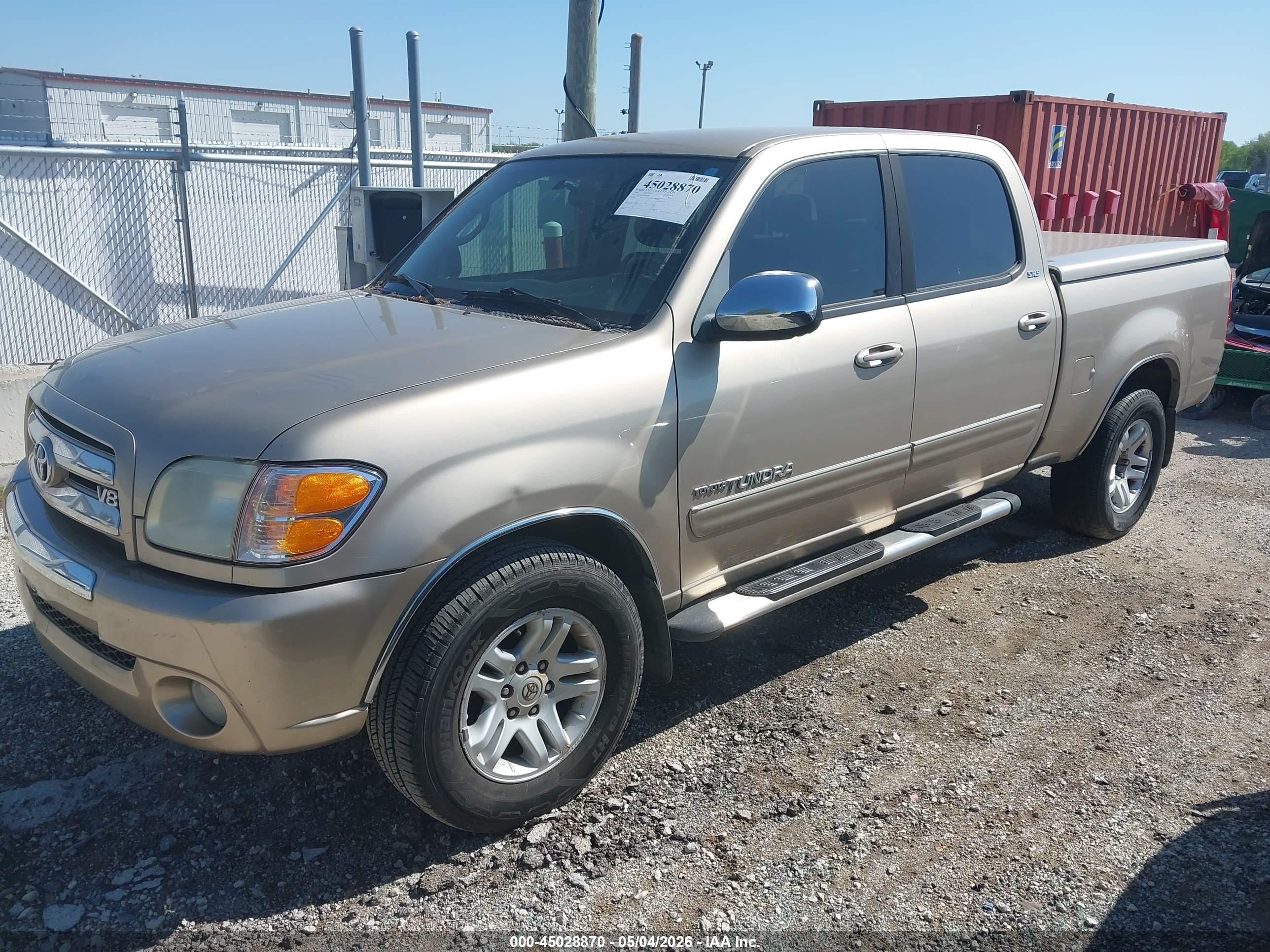 TOYOTA TUNDRA image 2