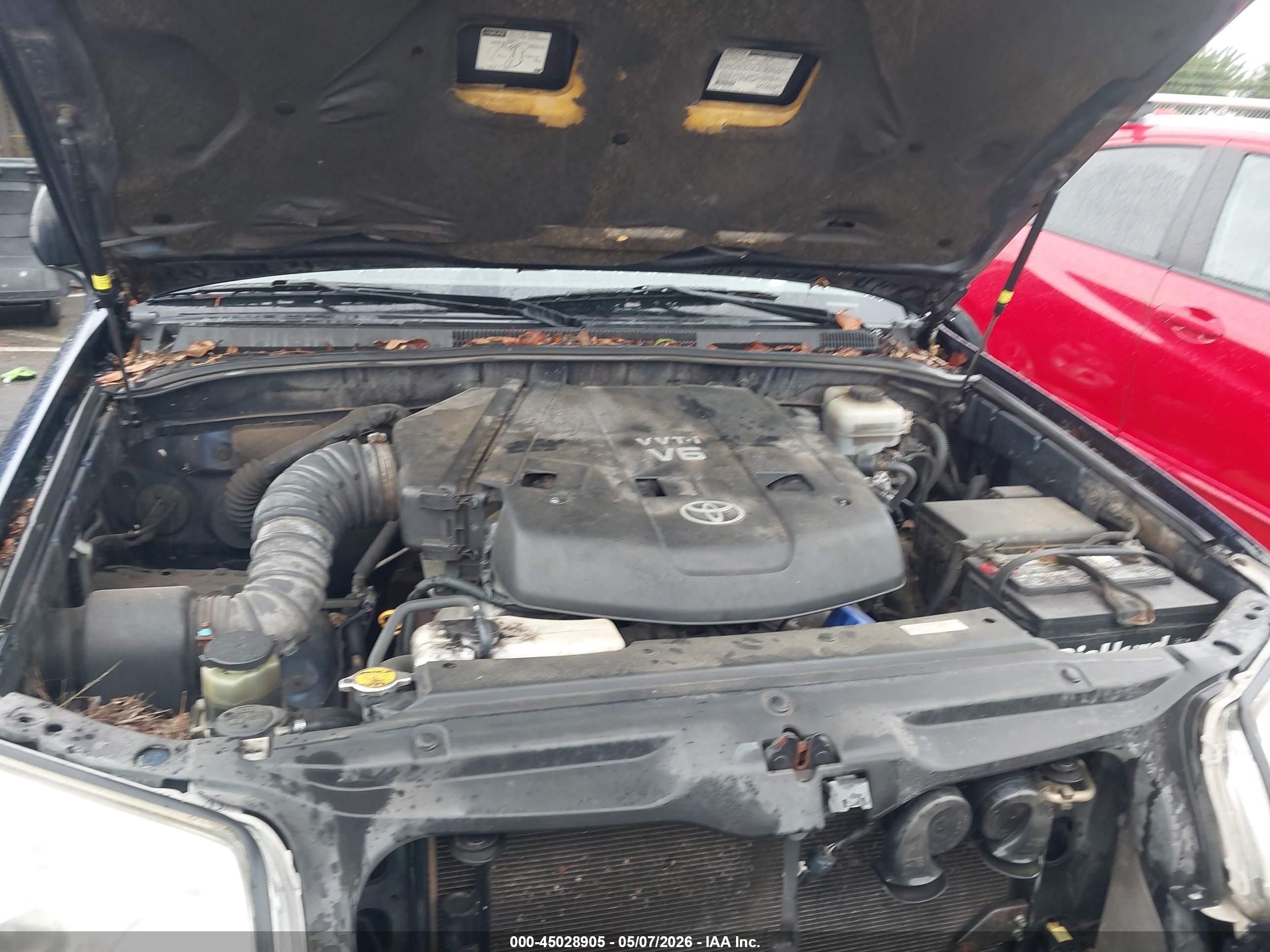 TOYOTA 4RUNNER image 10