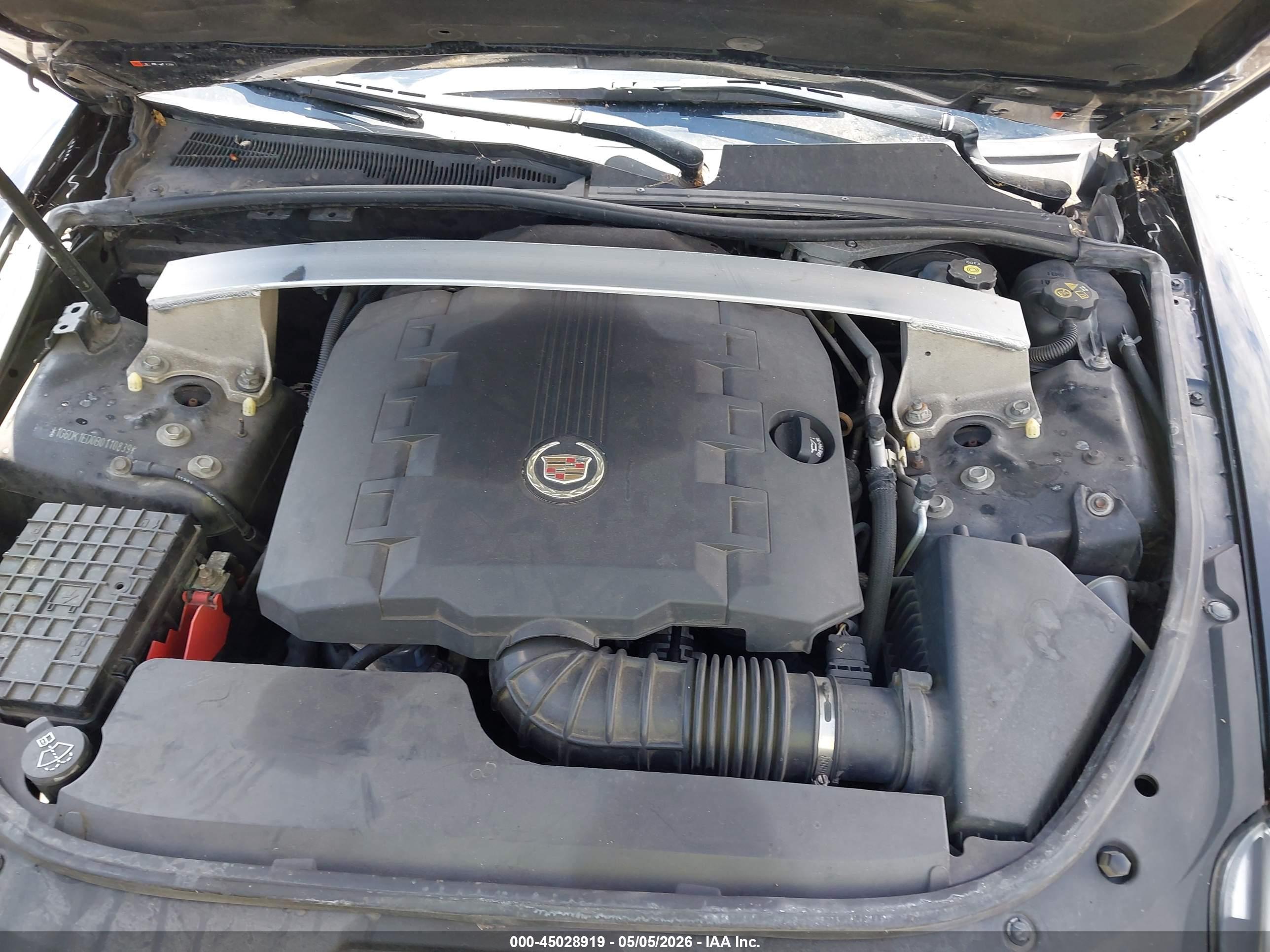 CADILLAC CTS image 10