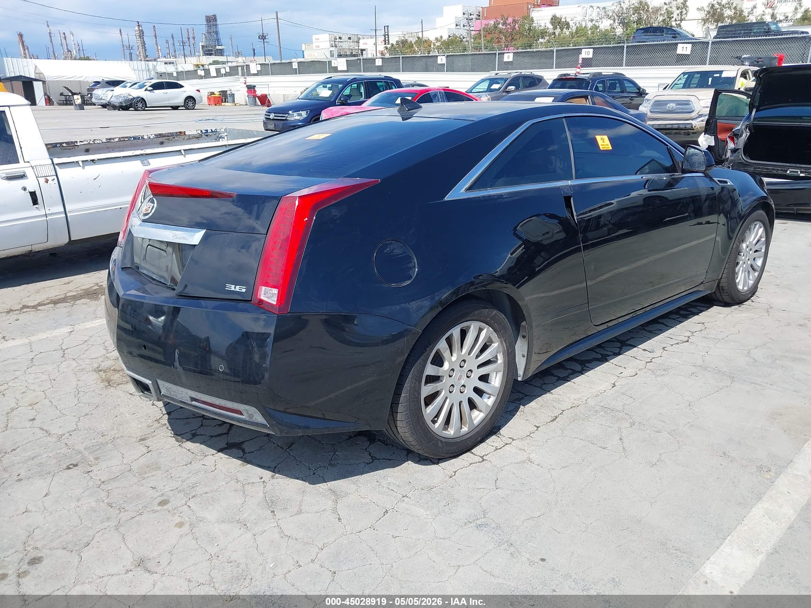 CADILLAC CTS image 4