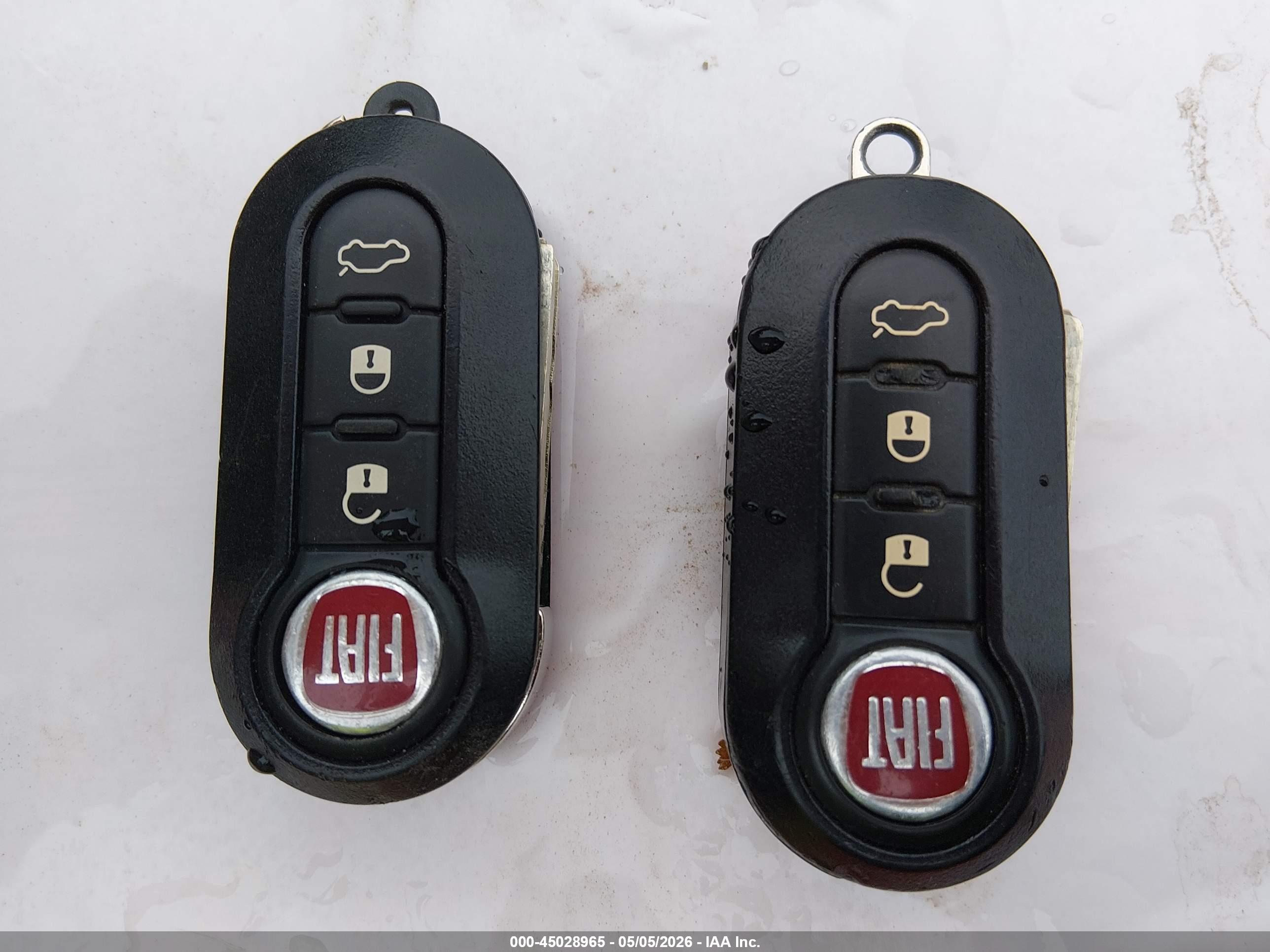 FIAT 500L image 11