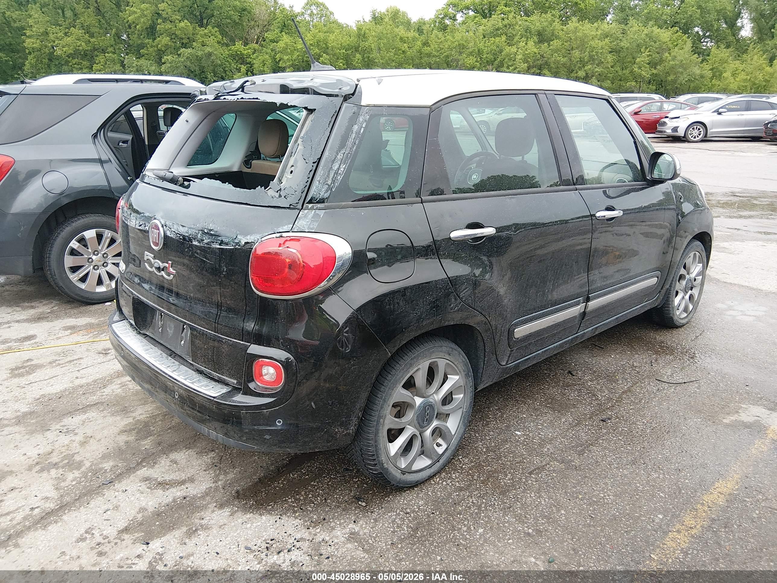 FIAT 500L image 4