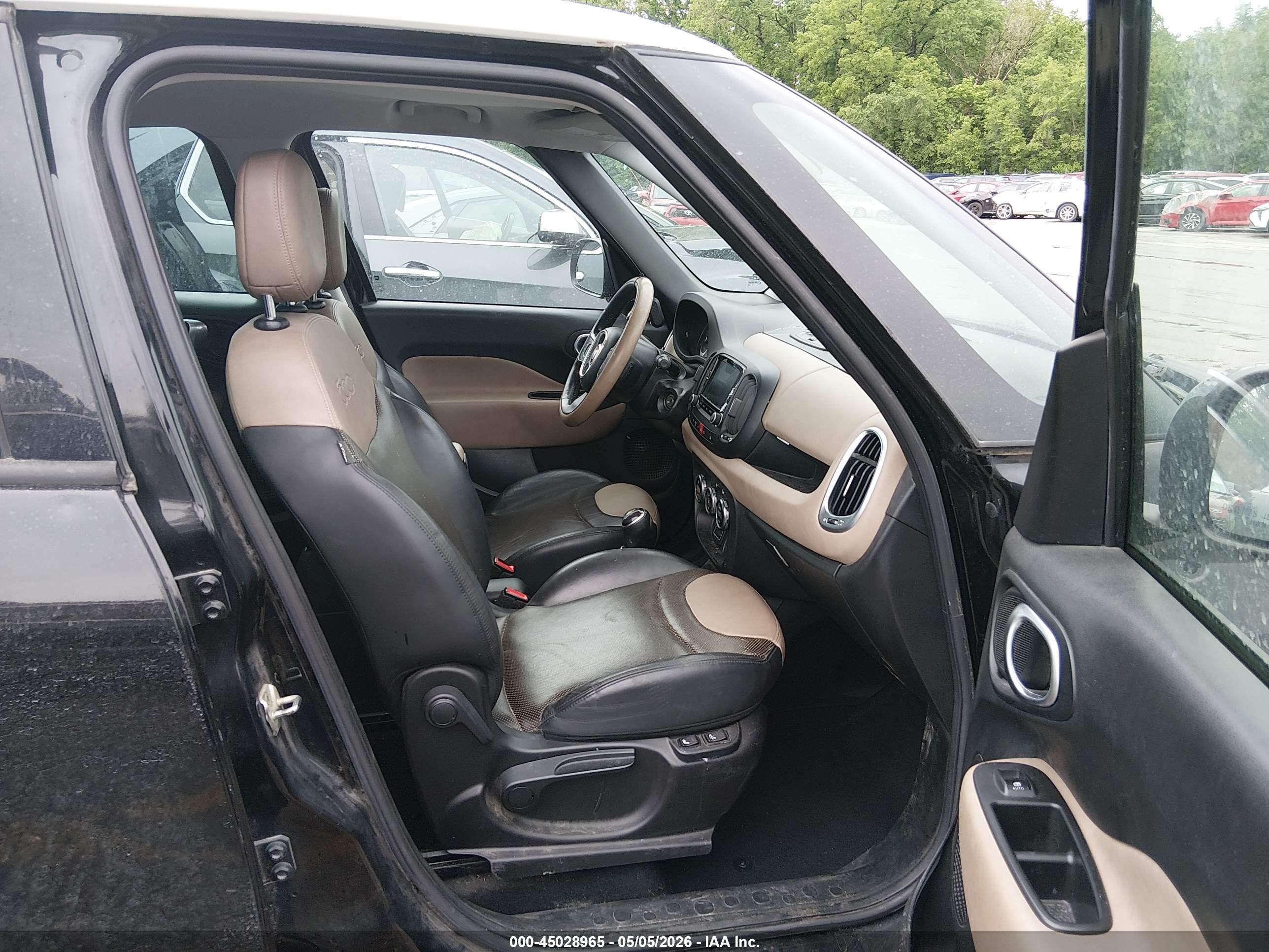 FIAT 500L image 5