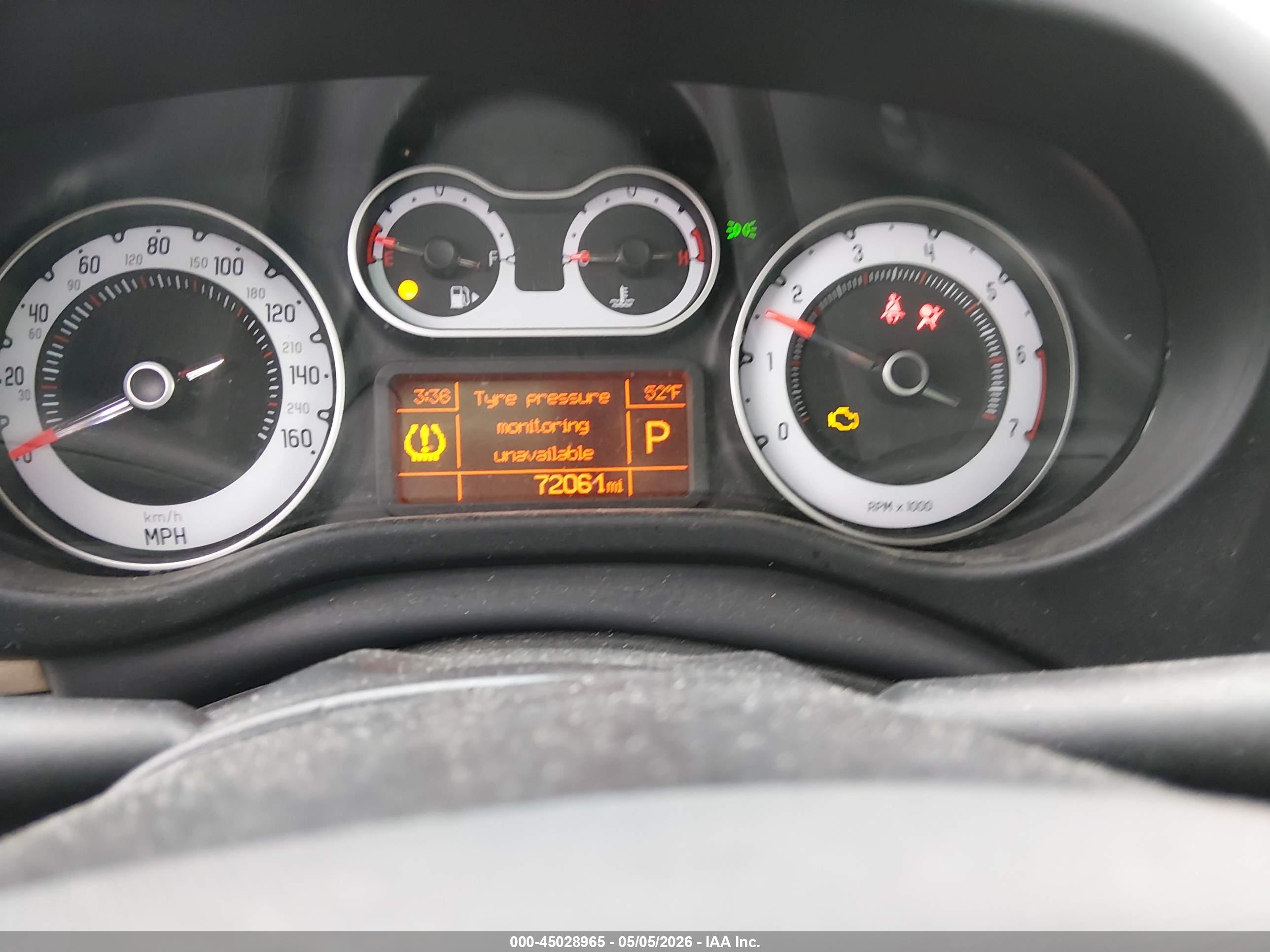 FIAT 500L image 7