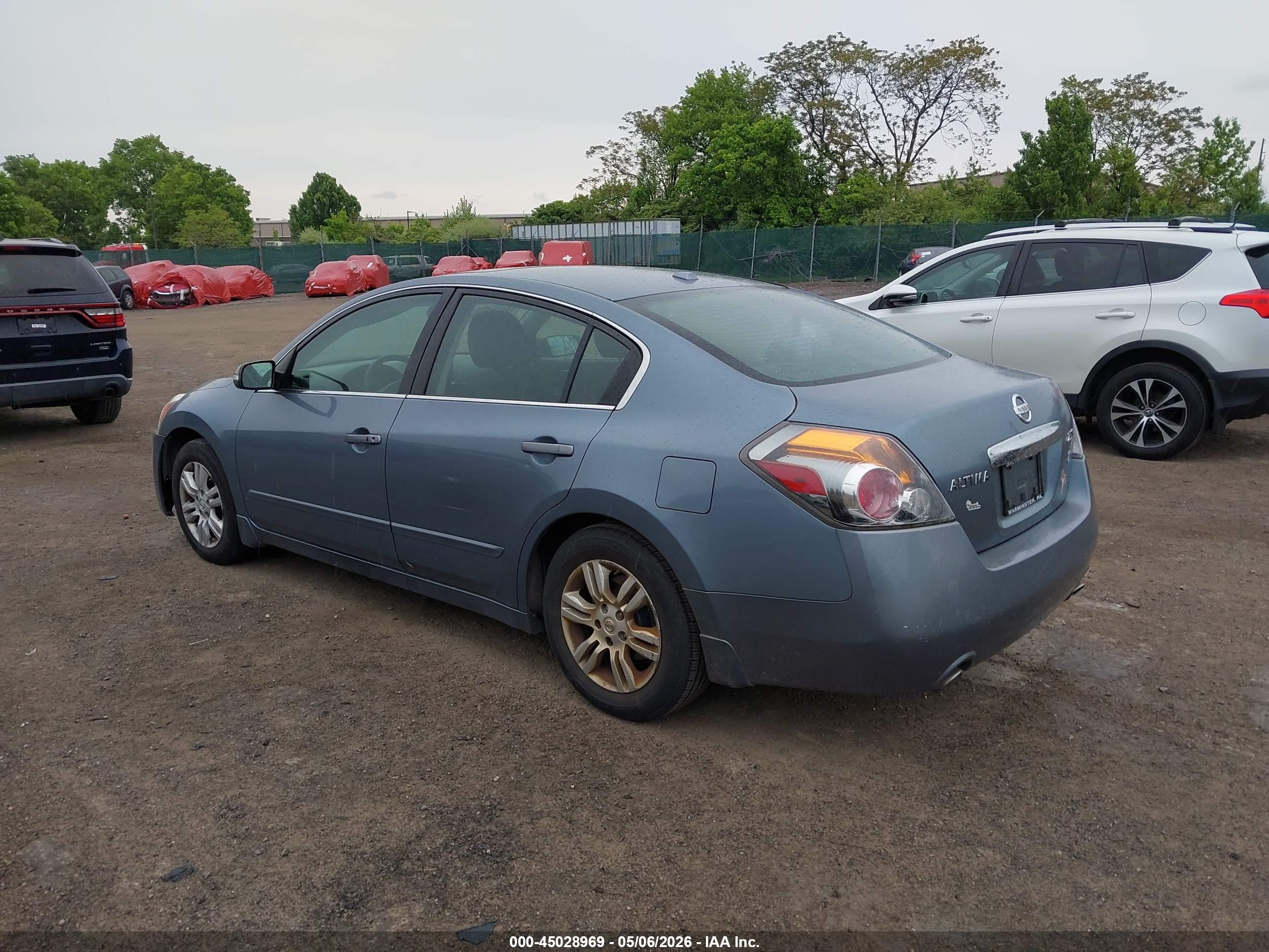 NISSAN ALTIMA image 3