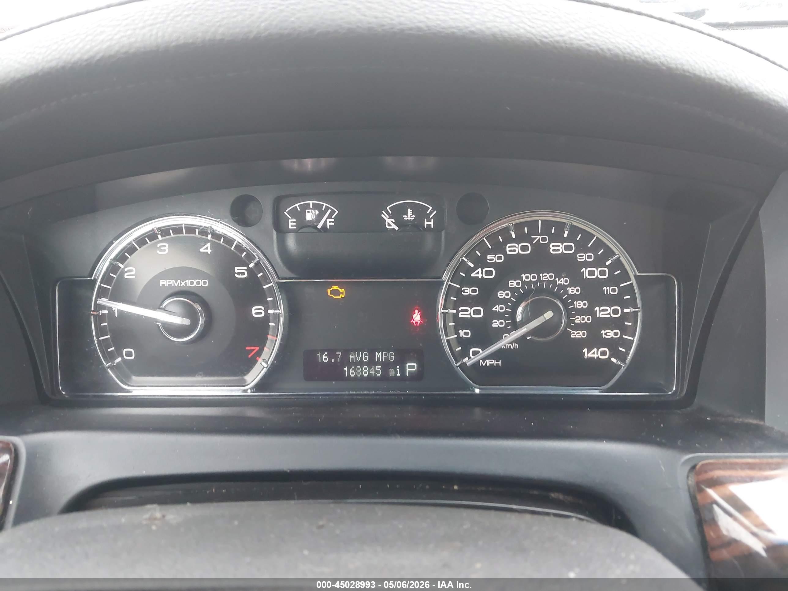 LINCOLN MKS image 7