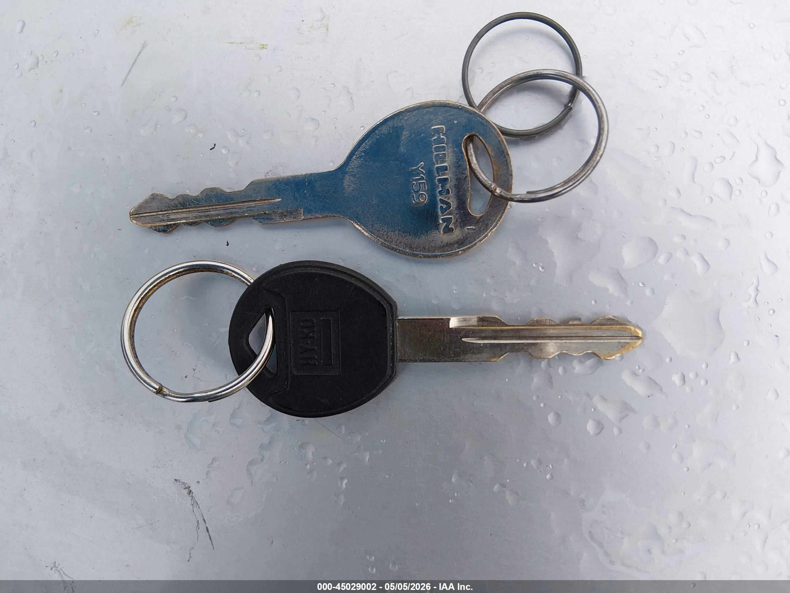CHRYSLER TOWN image 11