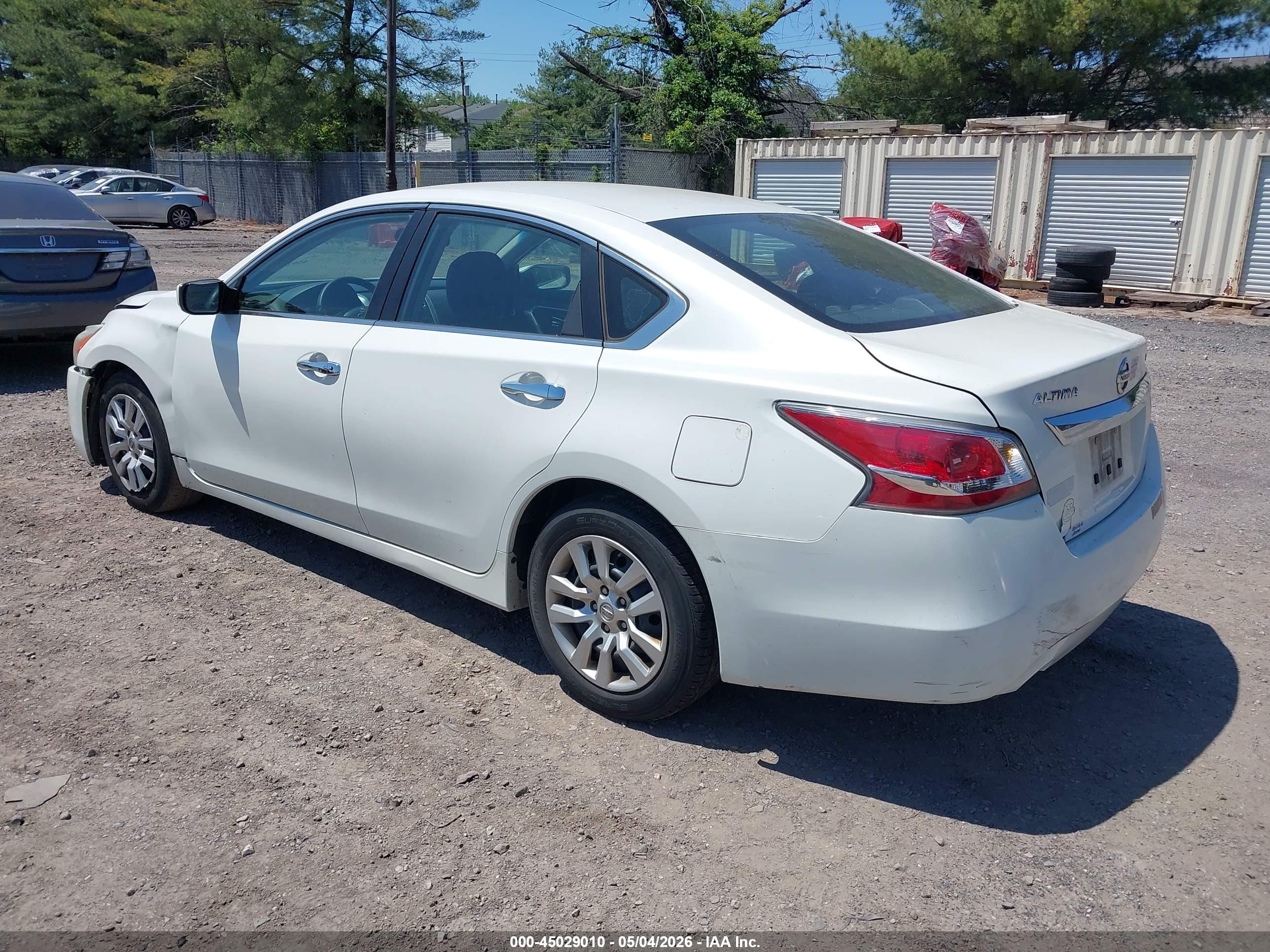 NISSAN ALTIMA image 3