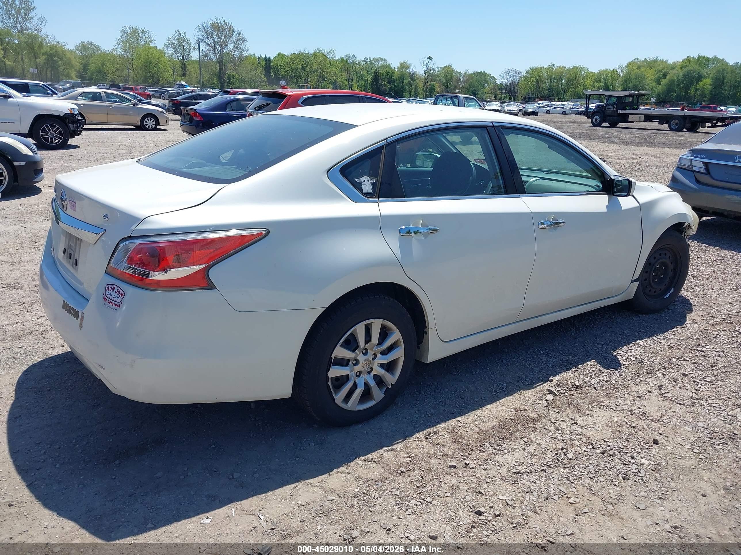 NISSAN ALTIMA image 4
