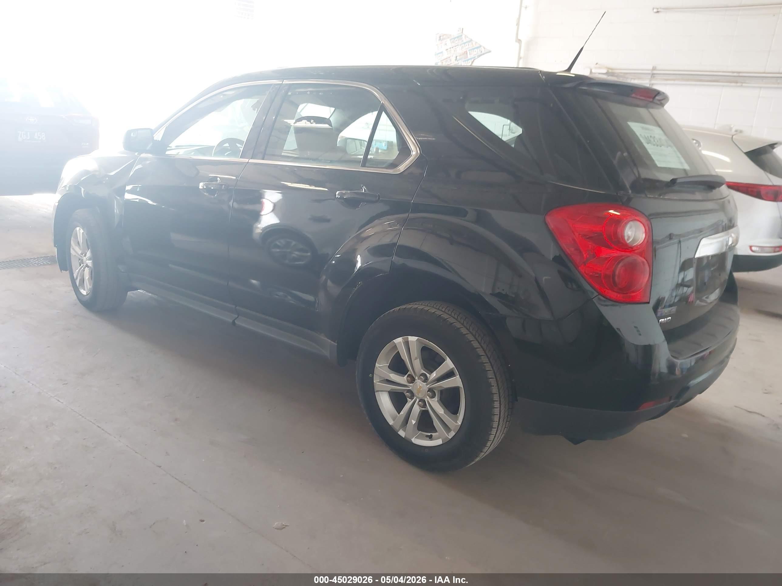 CHEVROLET EQUINOX image 3