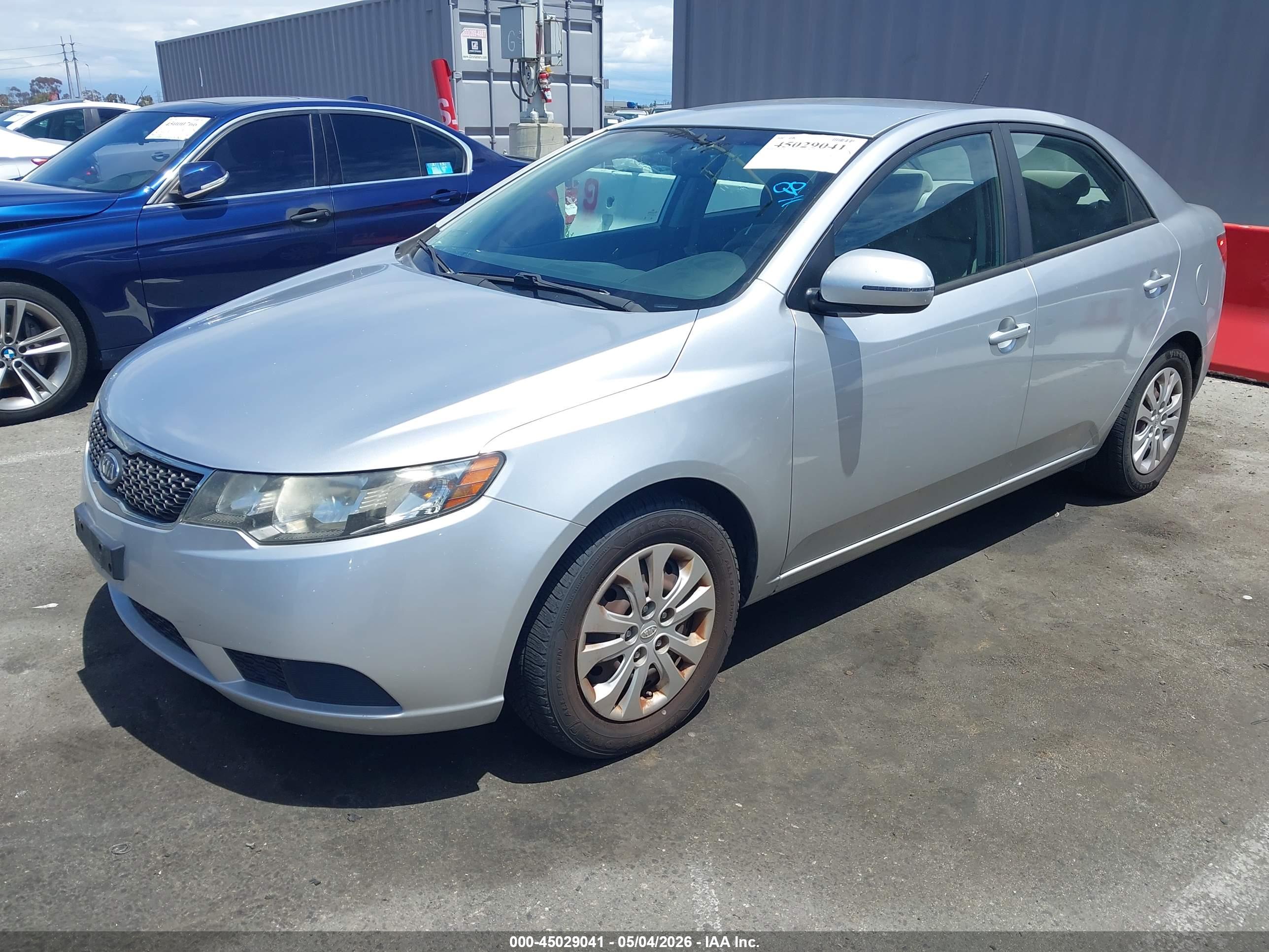 KIA FORTE image 2