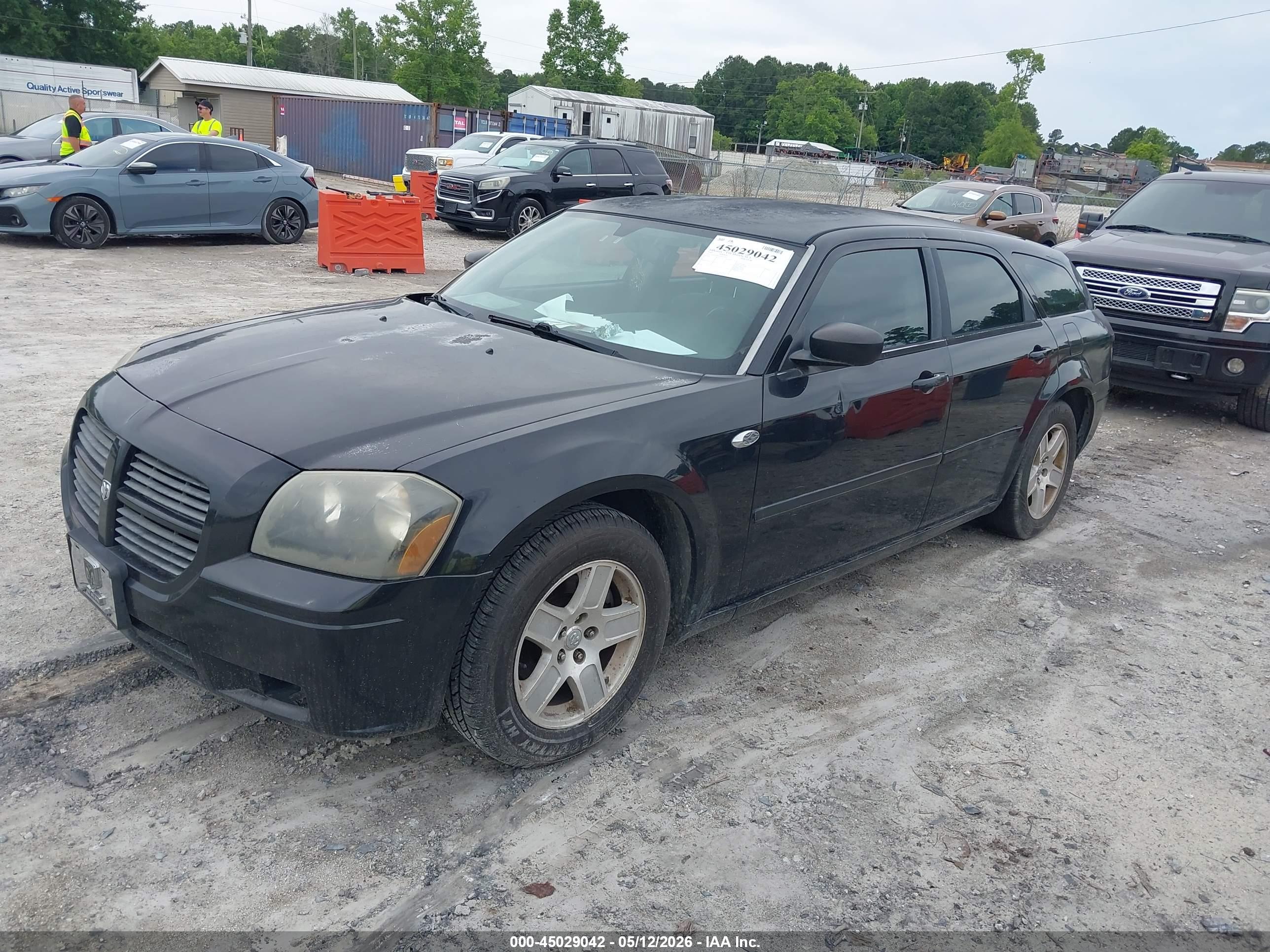 DODGE MAGNUM image 2