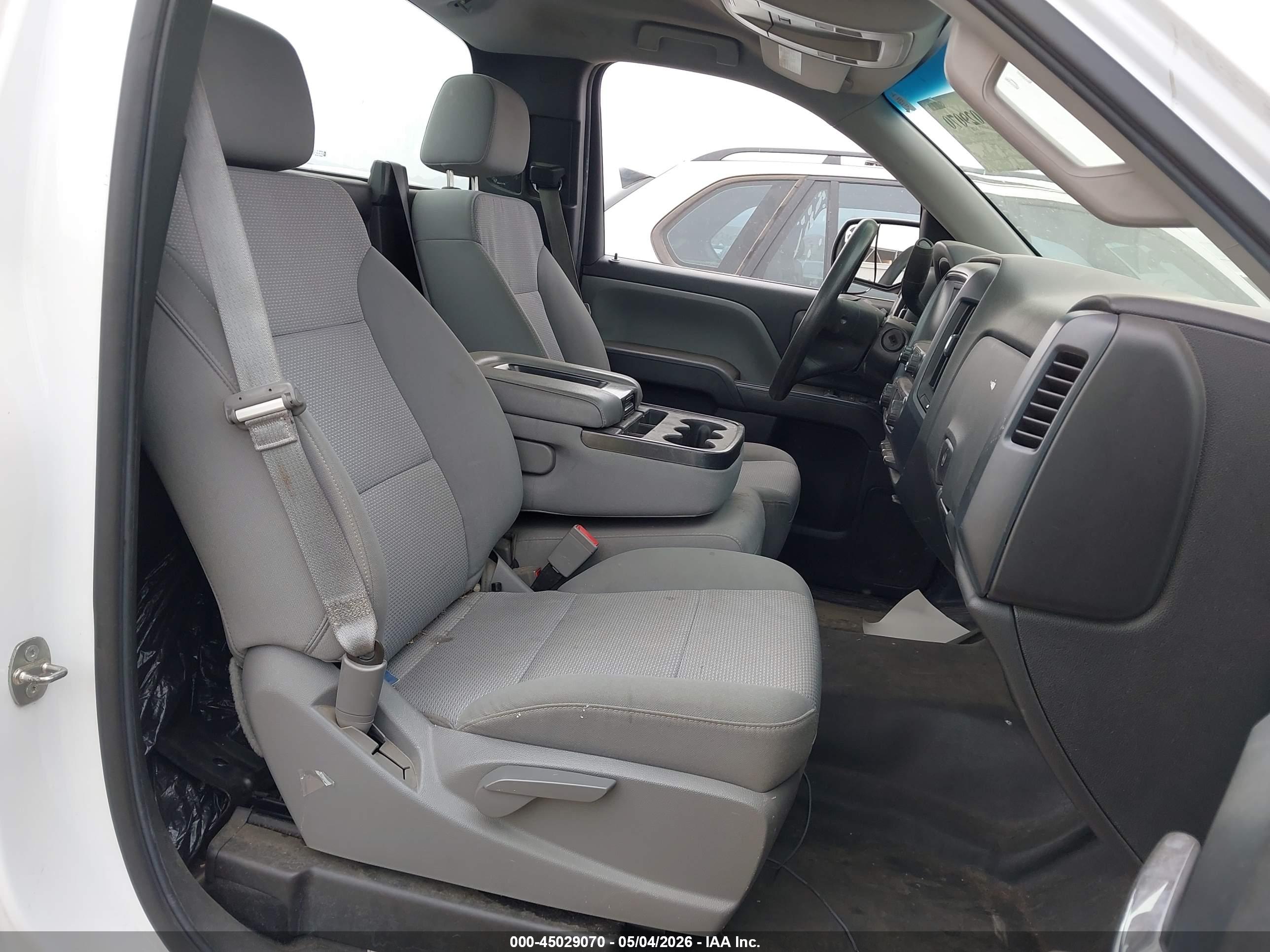 GMC SIERRA image 8