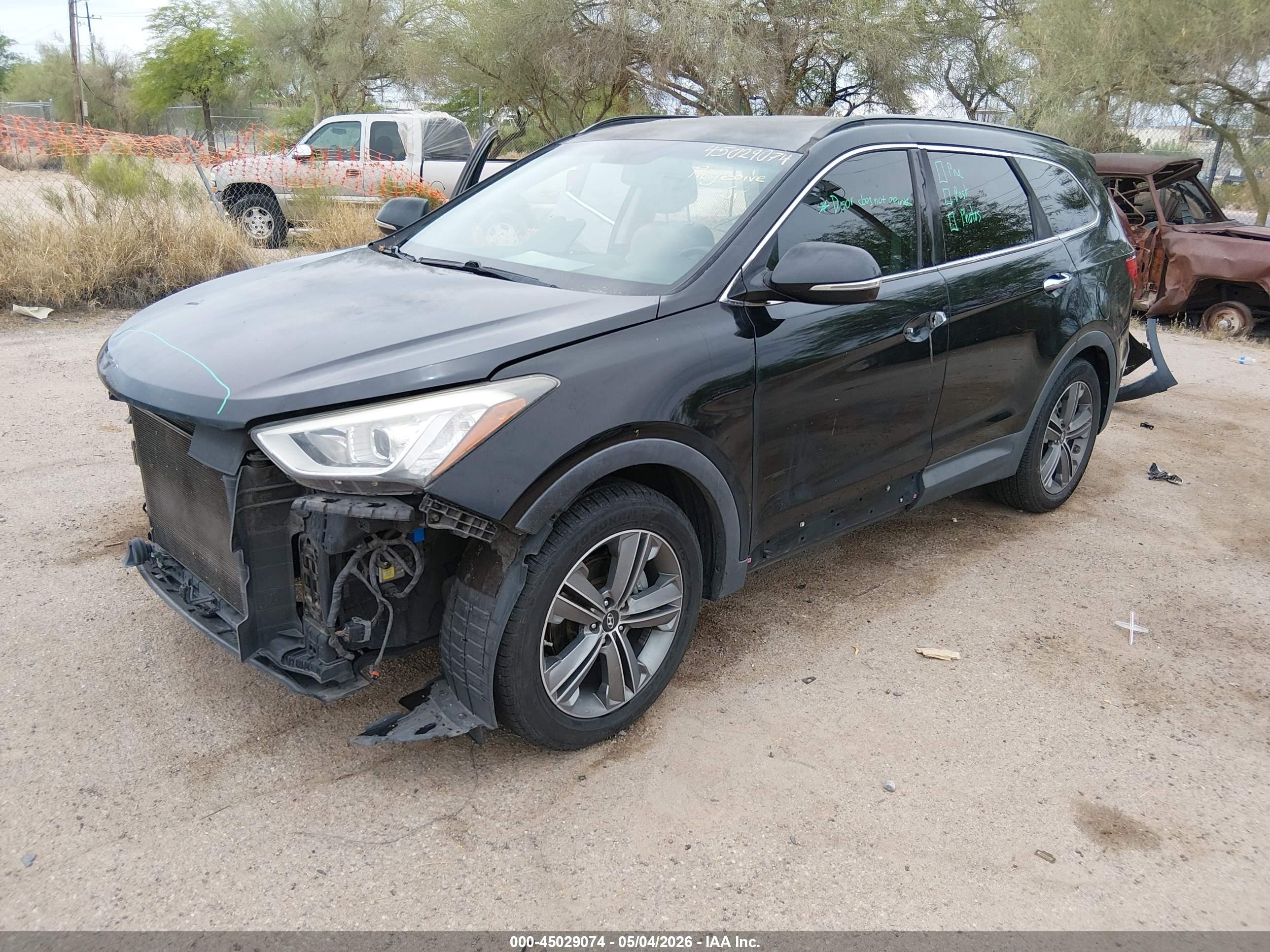 HYUNDAI SANTA image 2
