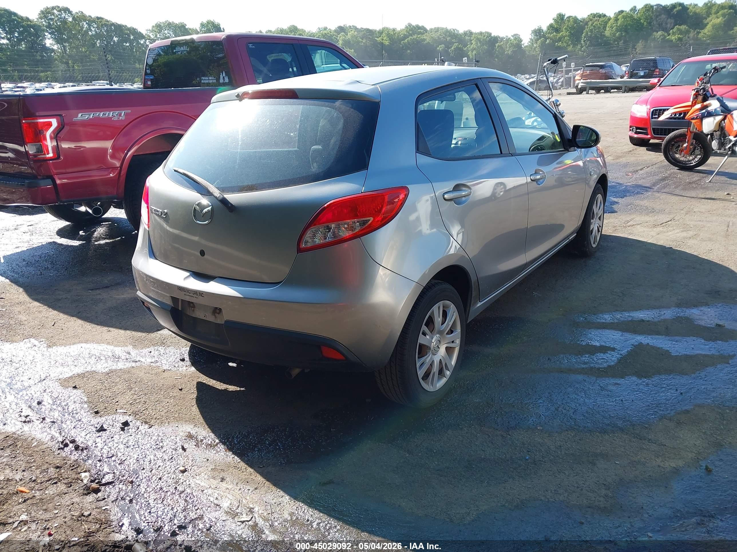 MAZDA MAZDA2 image 4