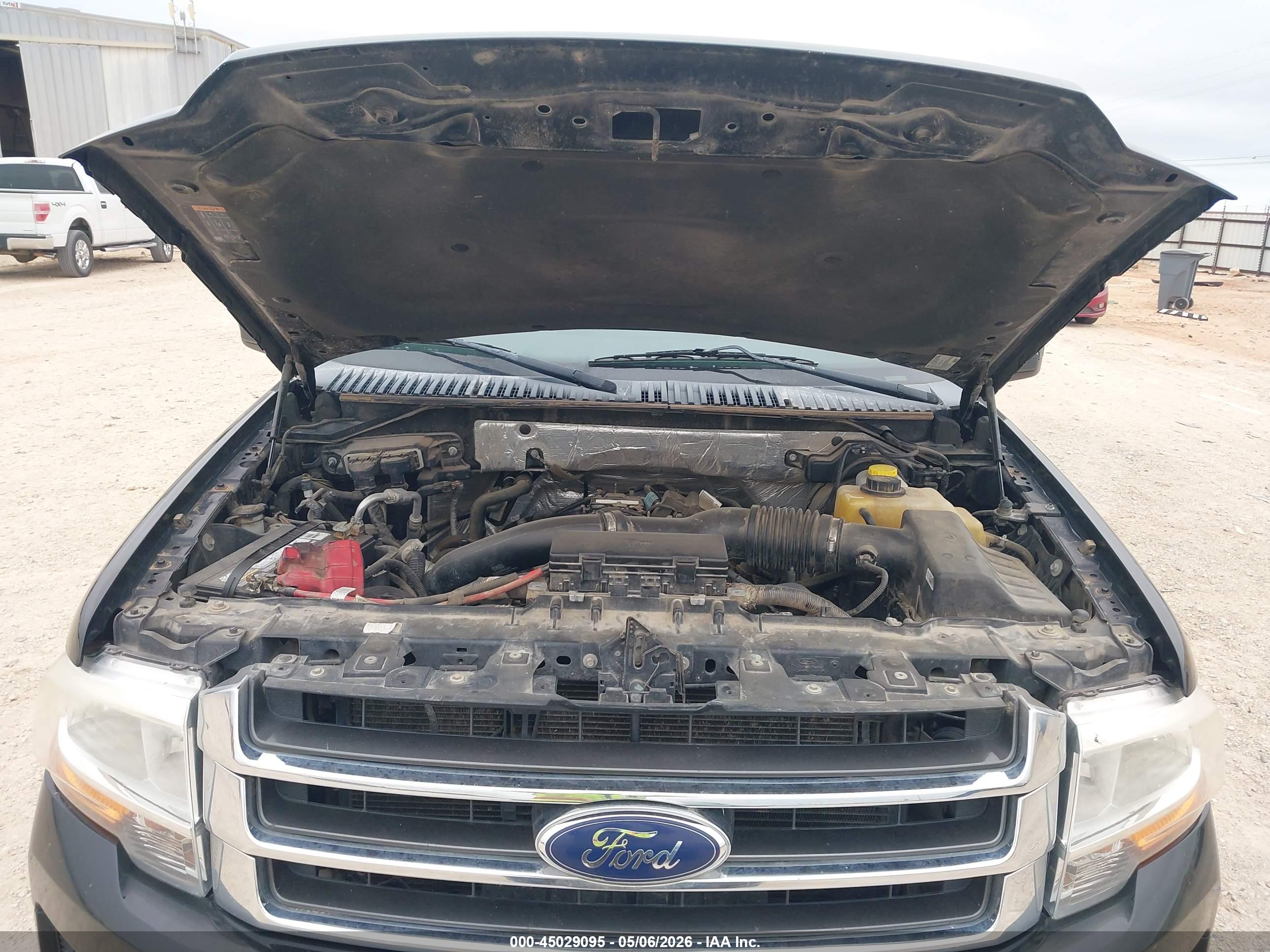 FORD EXPEDITION image 10
