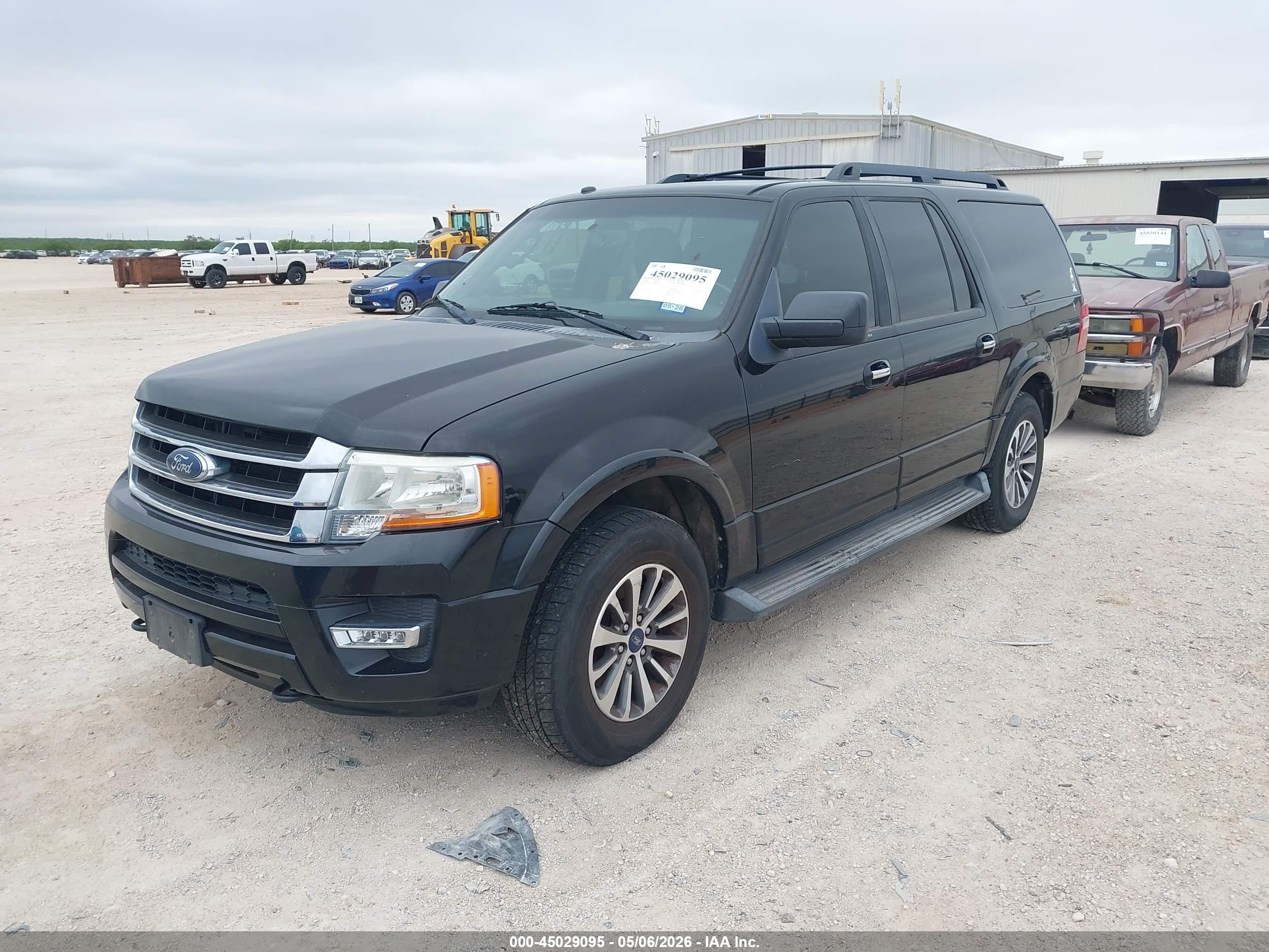 FORD EXPEDITION image 2