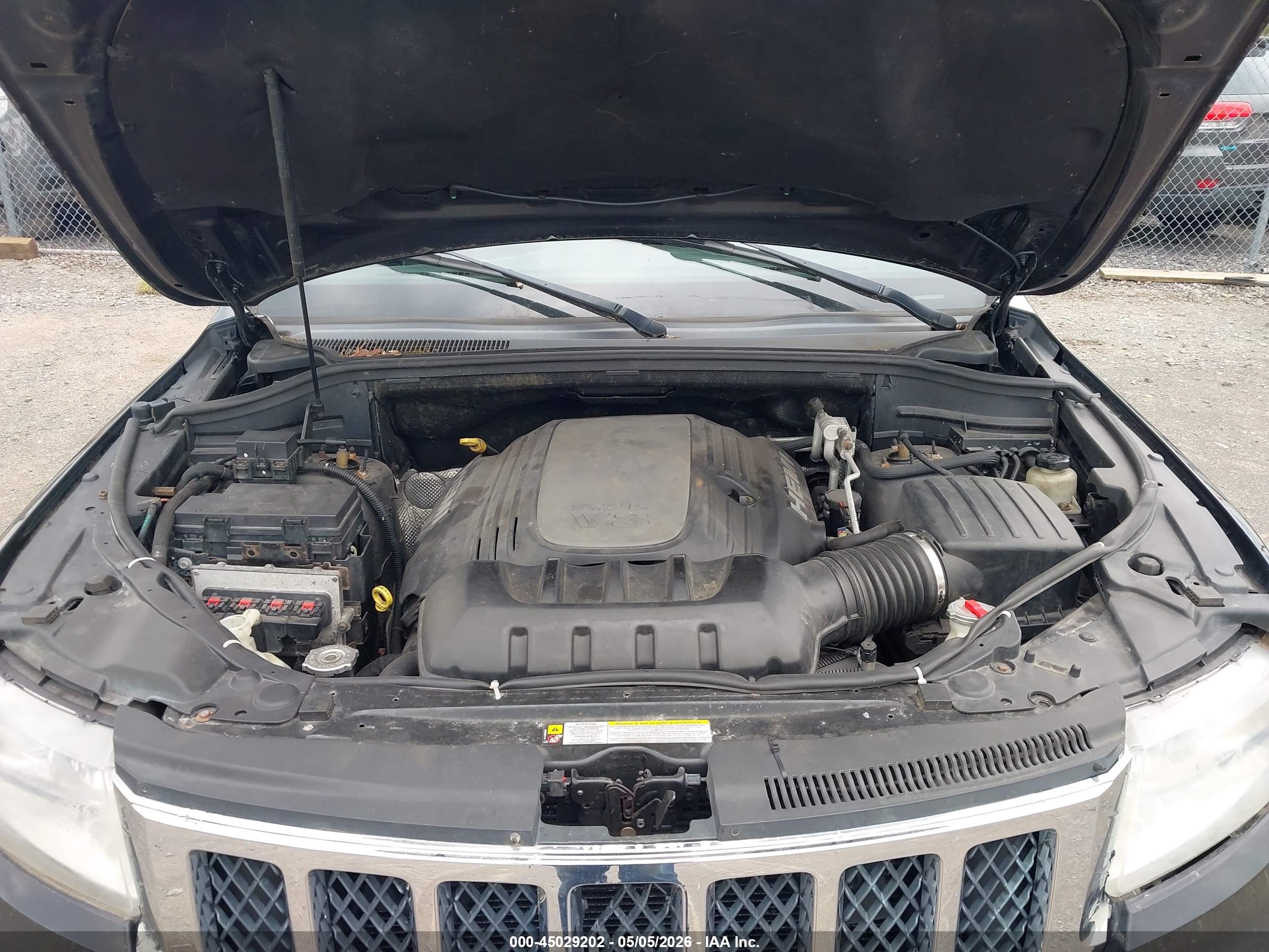 JEEP GRAND image 10