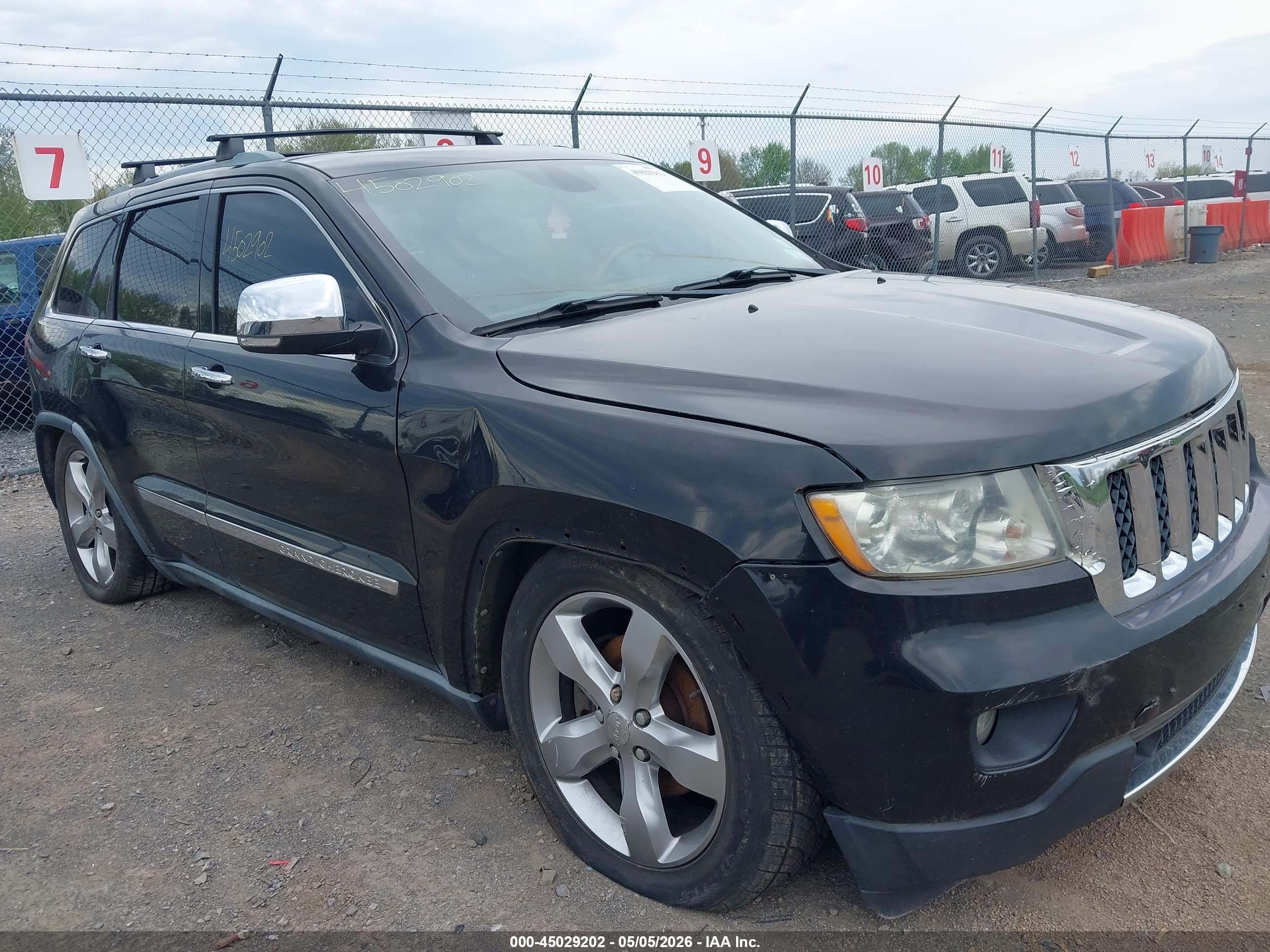 JEEP GRAND image 6