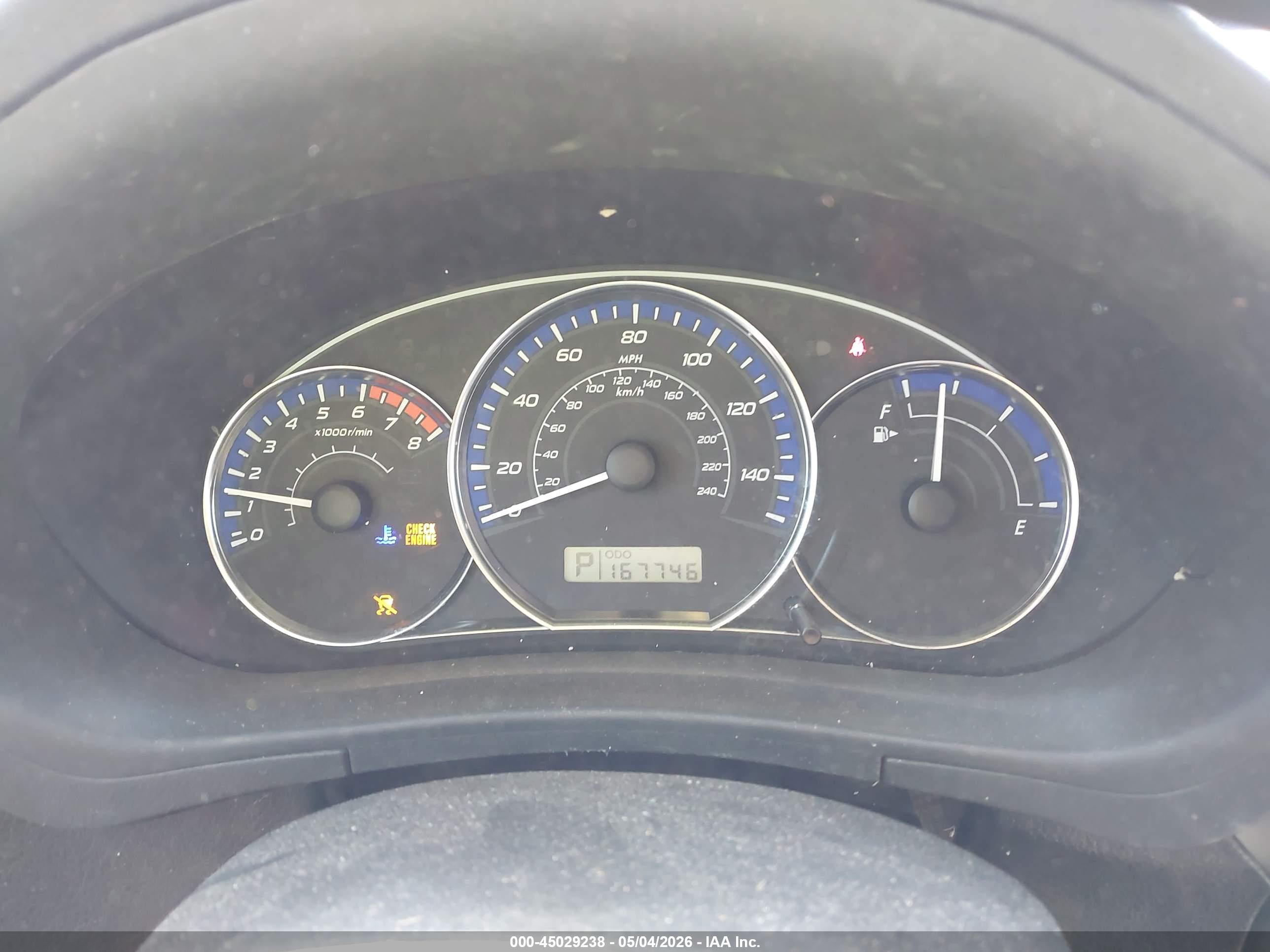 SUBARU FORESTER image 7