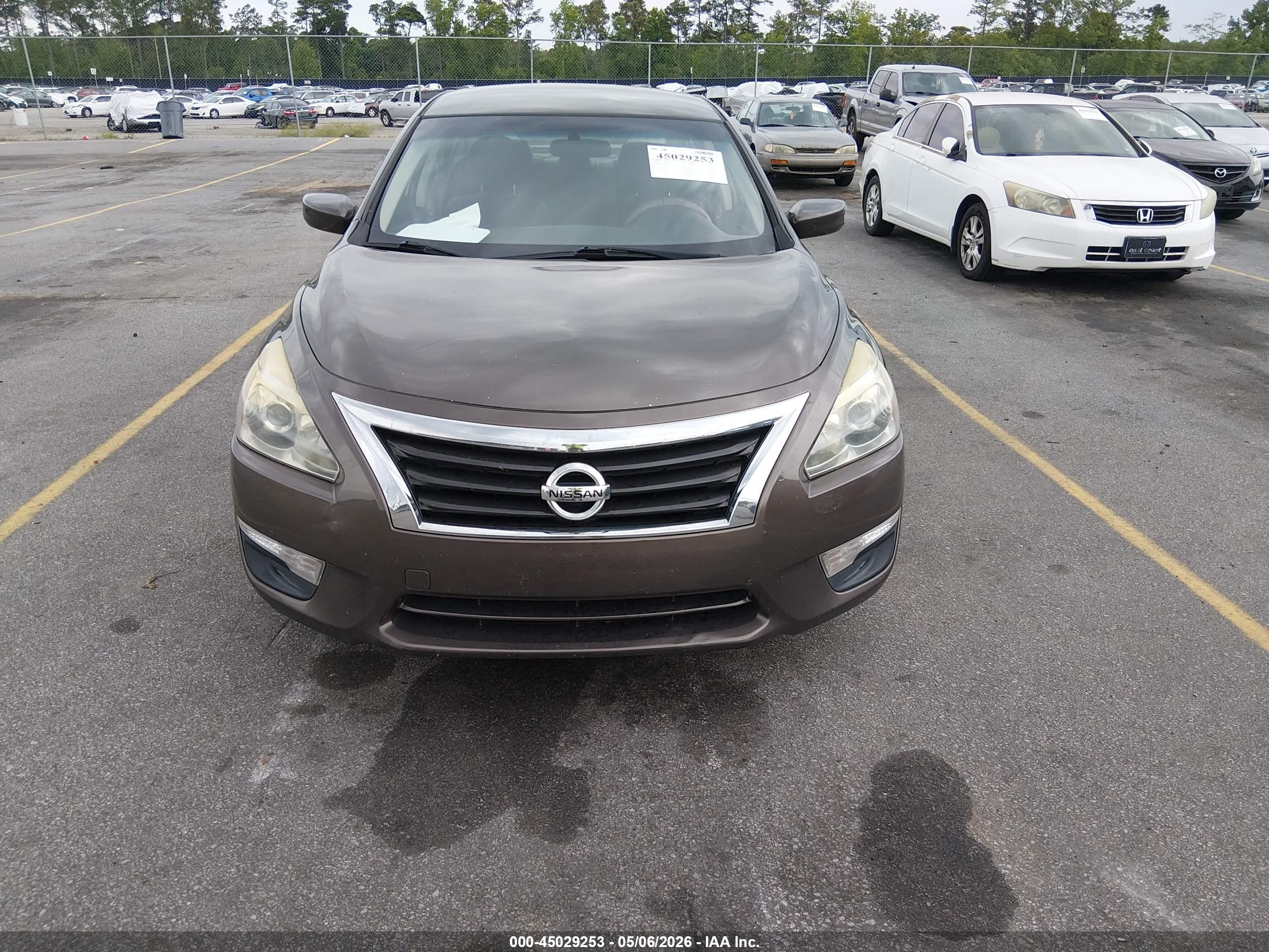 NISSAN ALTIMA image 6
