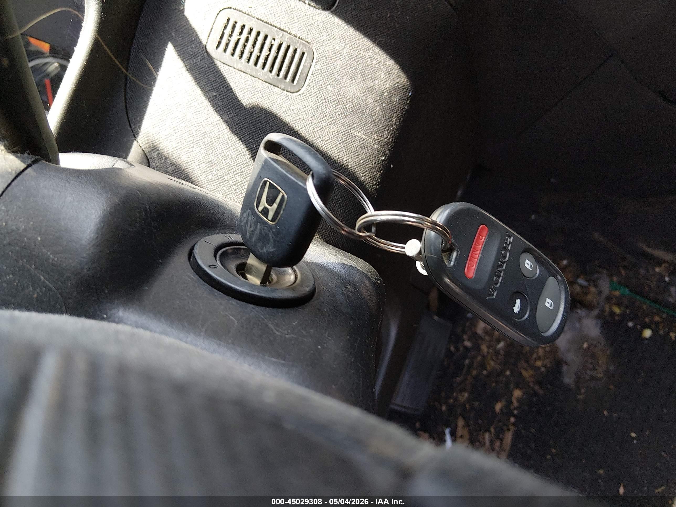 HONDA CR-V image 11
