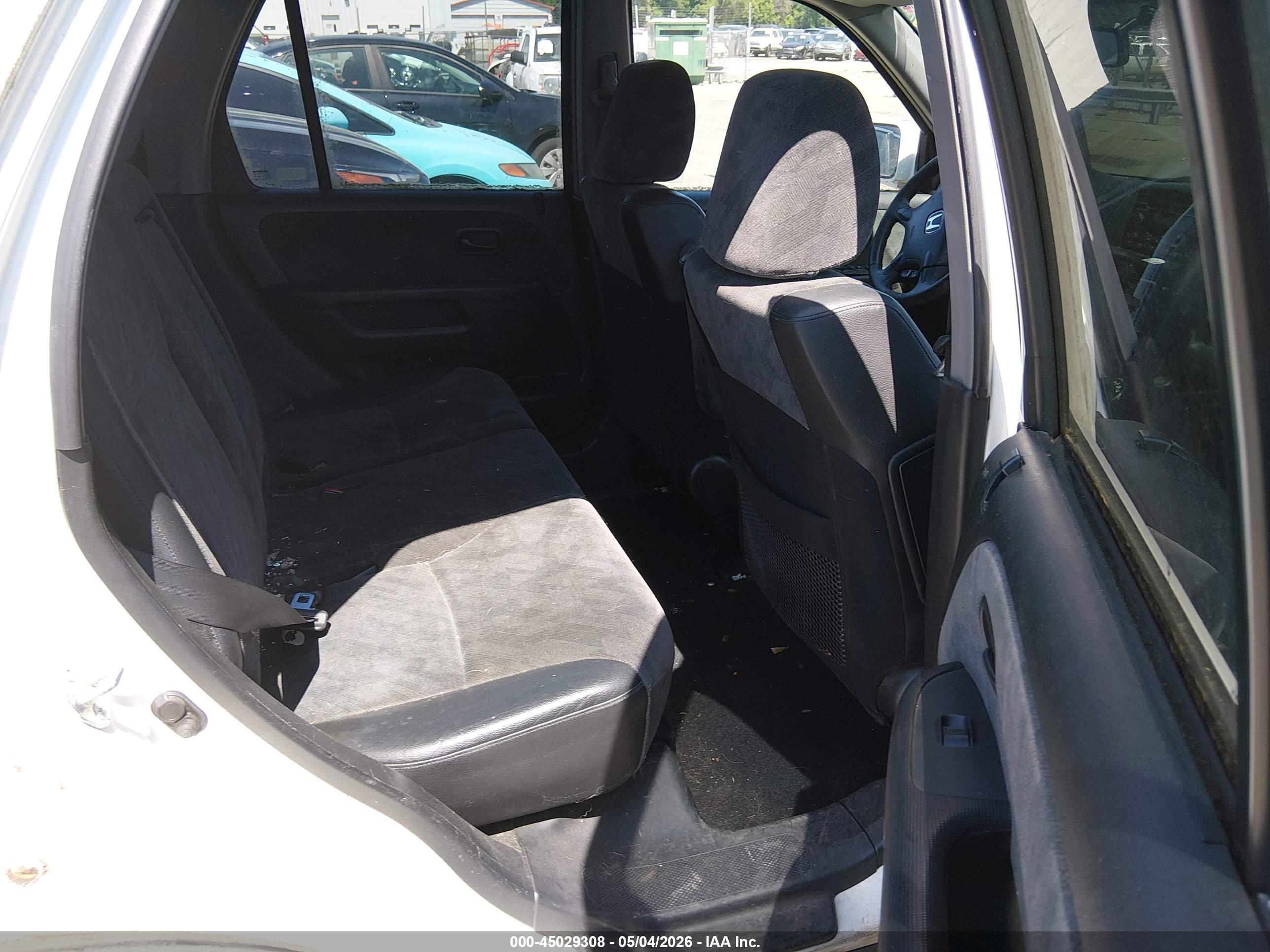 HONDA CR-V image 8
