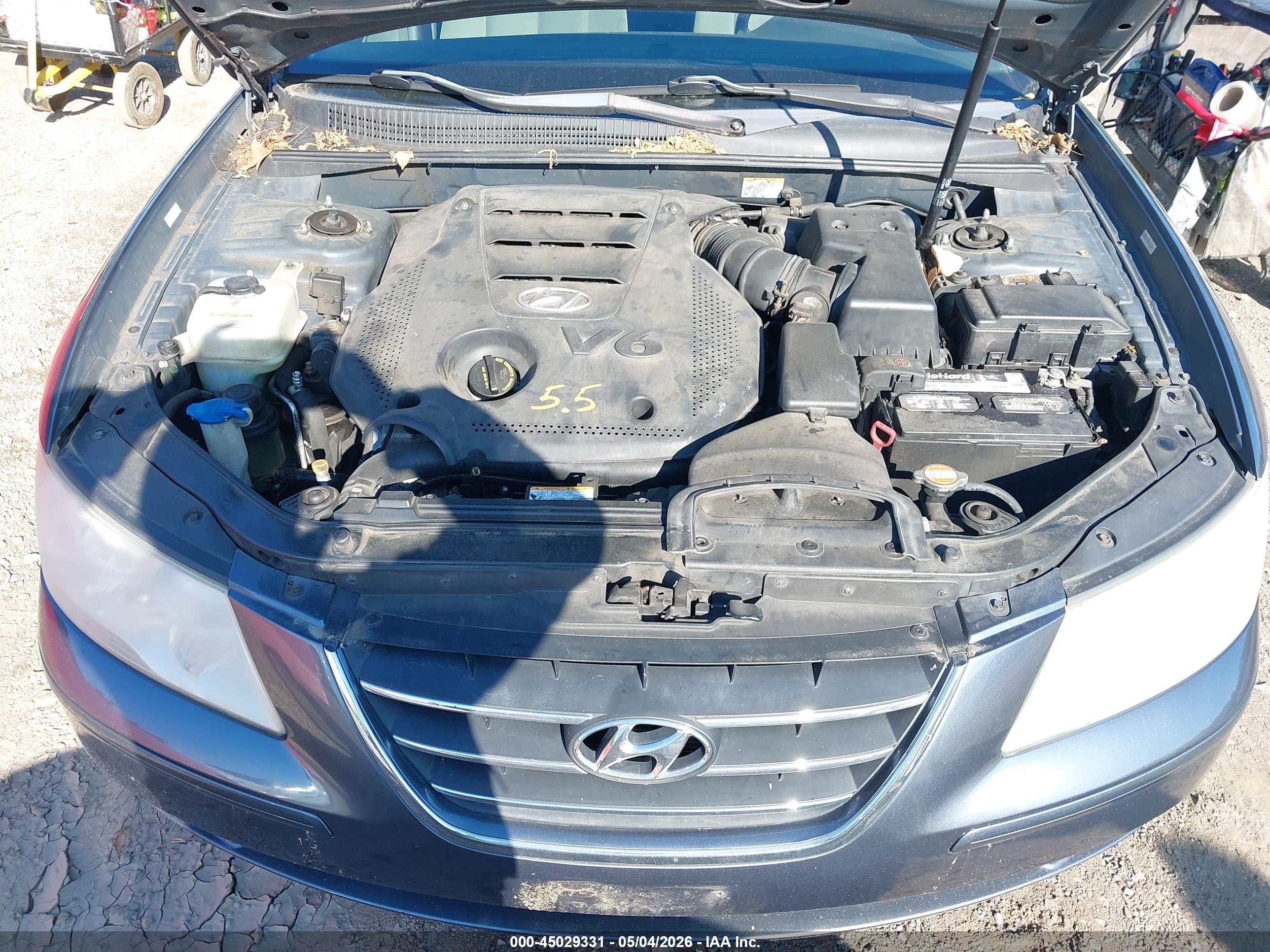 HYUNDAI SONATA image 10