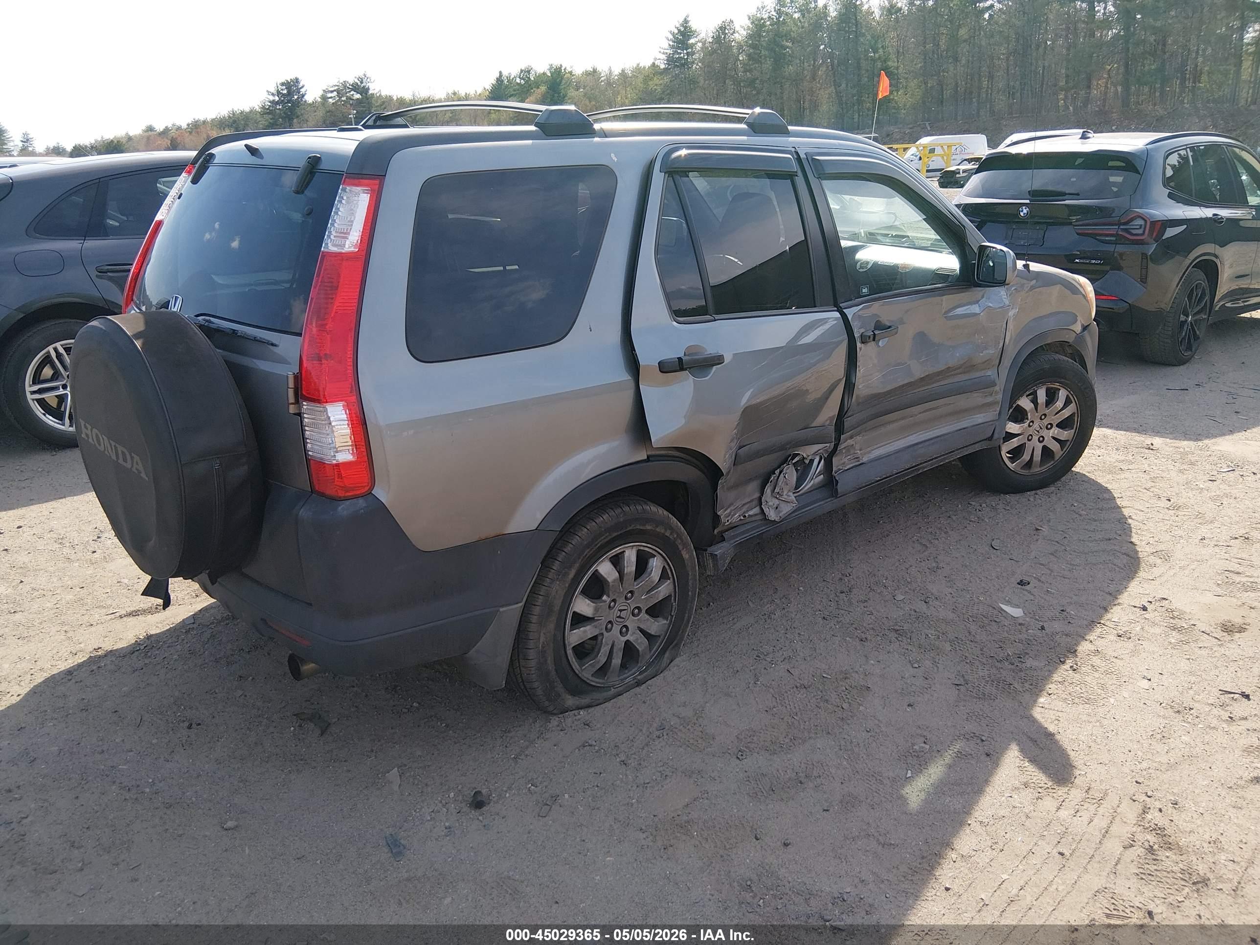 HONDA CR-V image 4