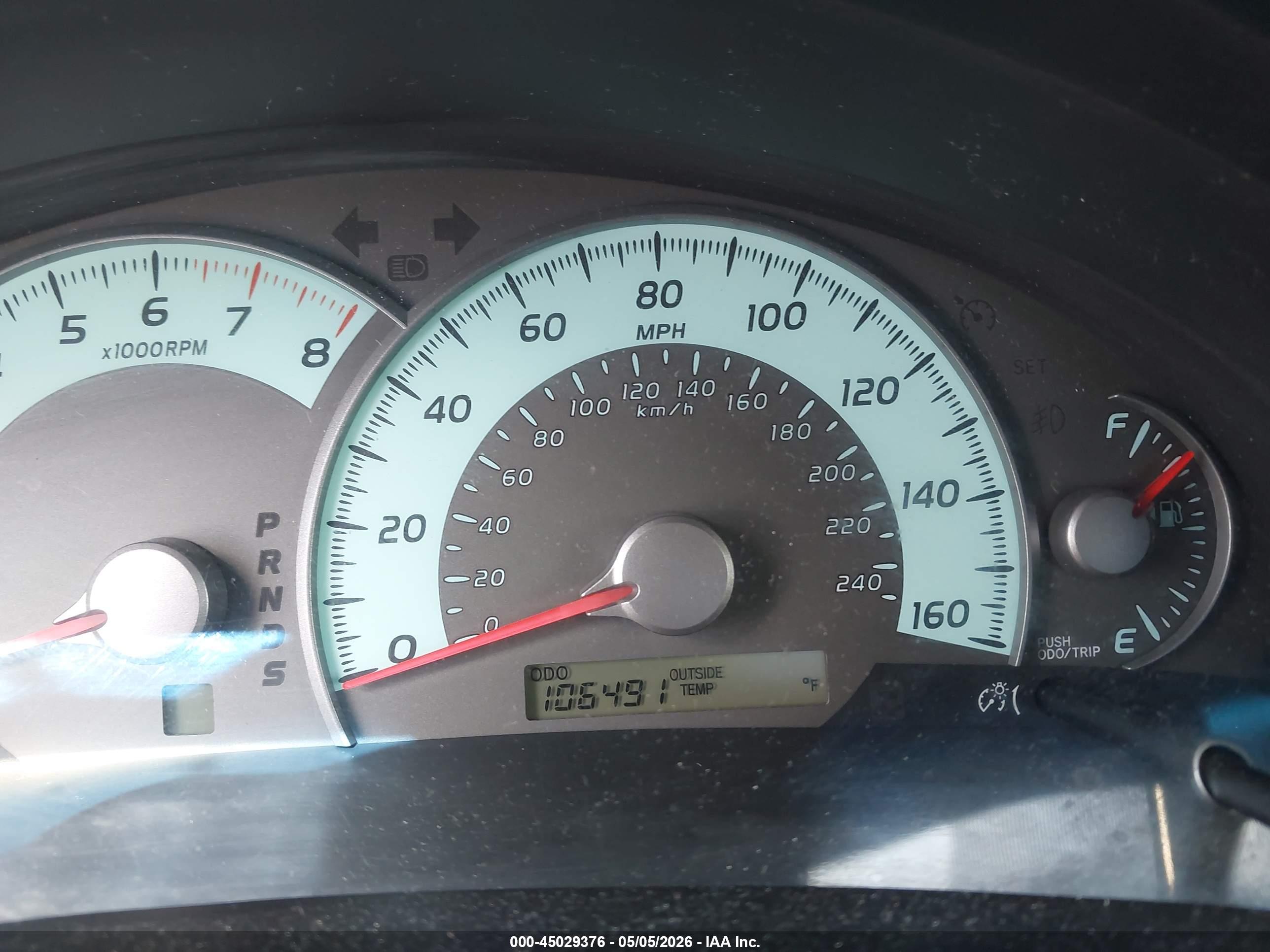 TOYOTA CAMRY image 7