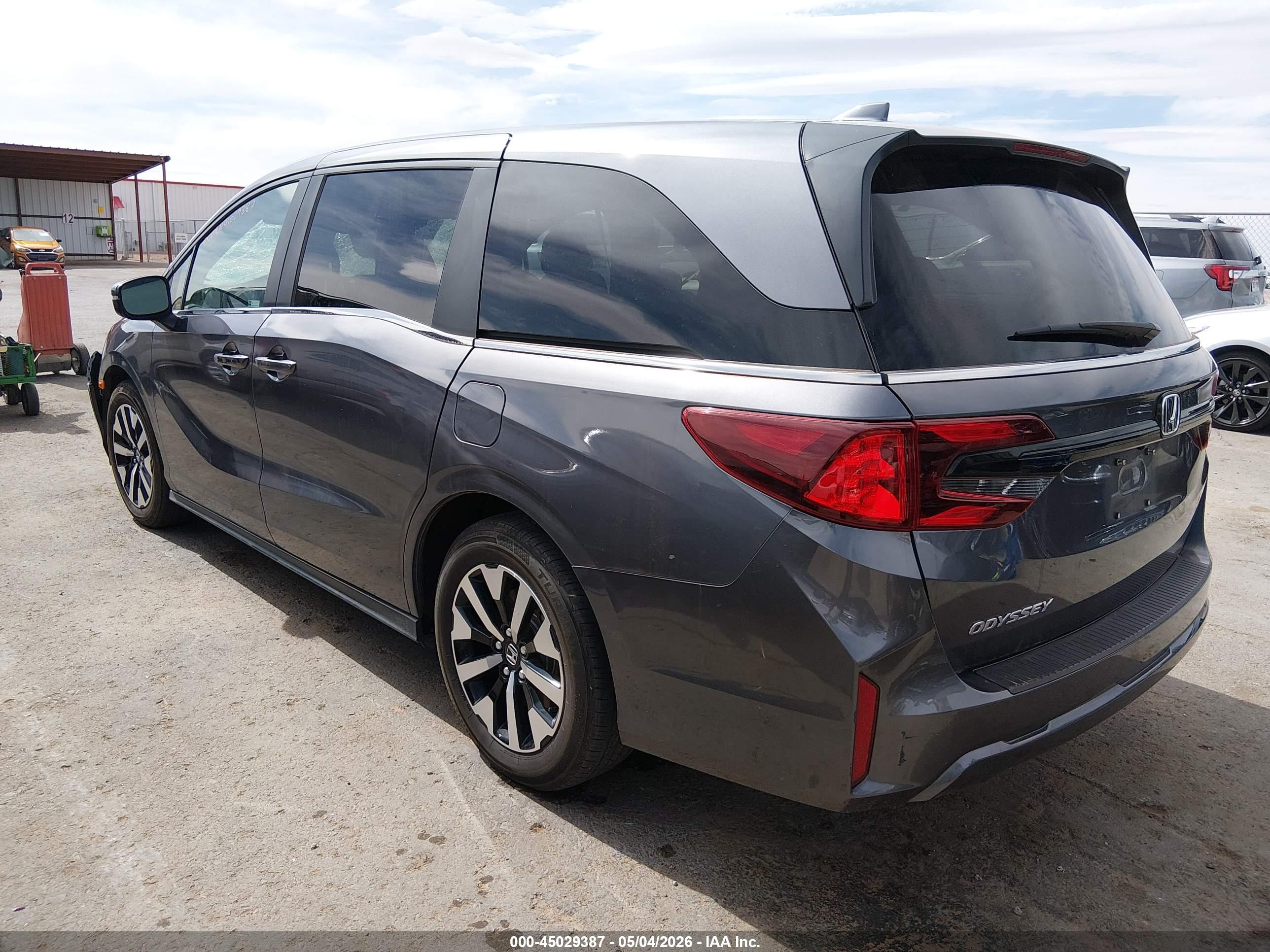 HONDA ODYSSEY image 3