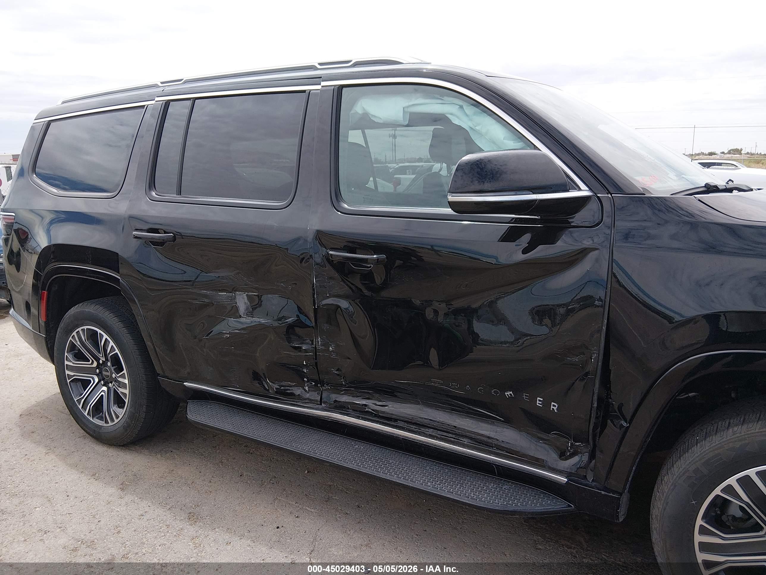 JEEP WAGONEER image 6