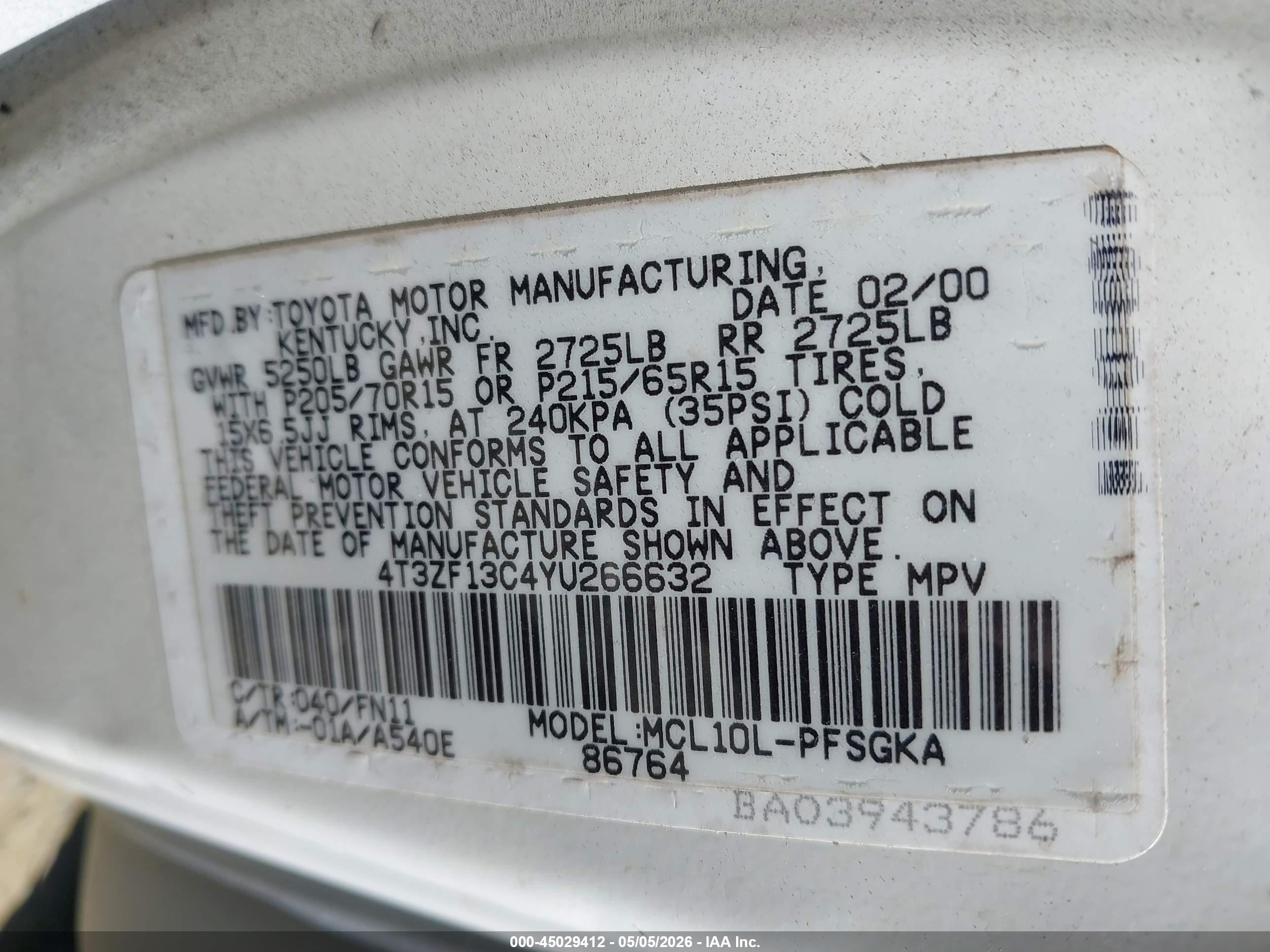TOYOTA SIENNA image 9