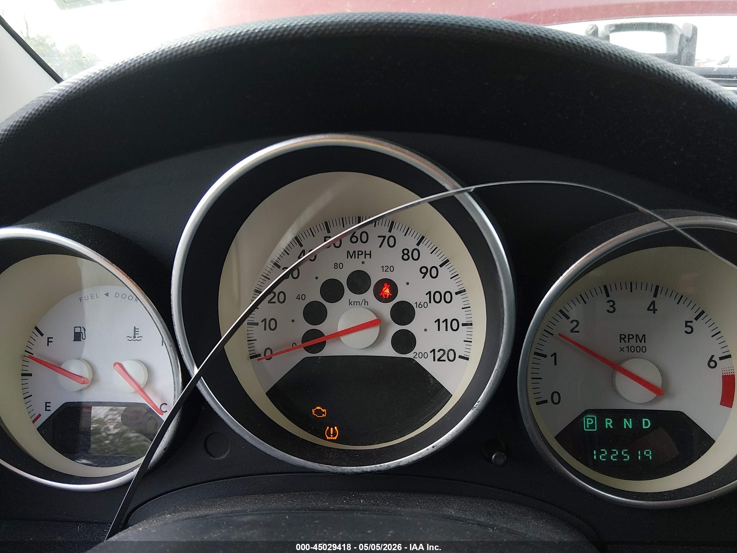 DODGE CALIBER image 7