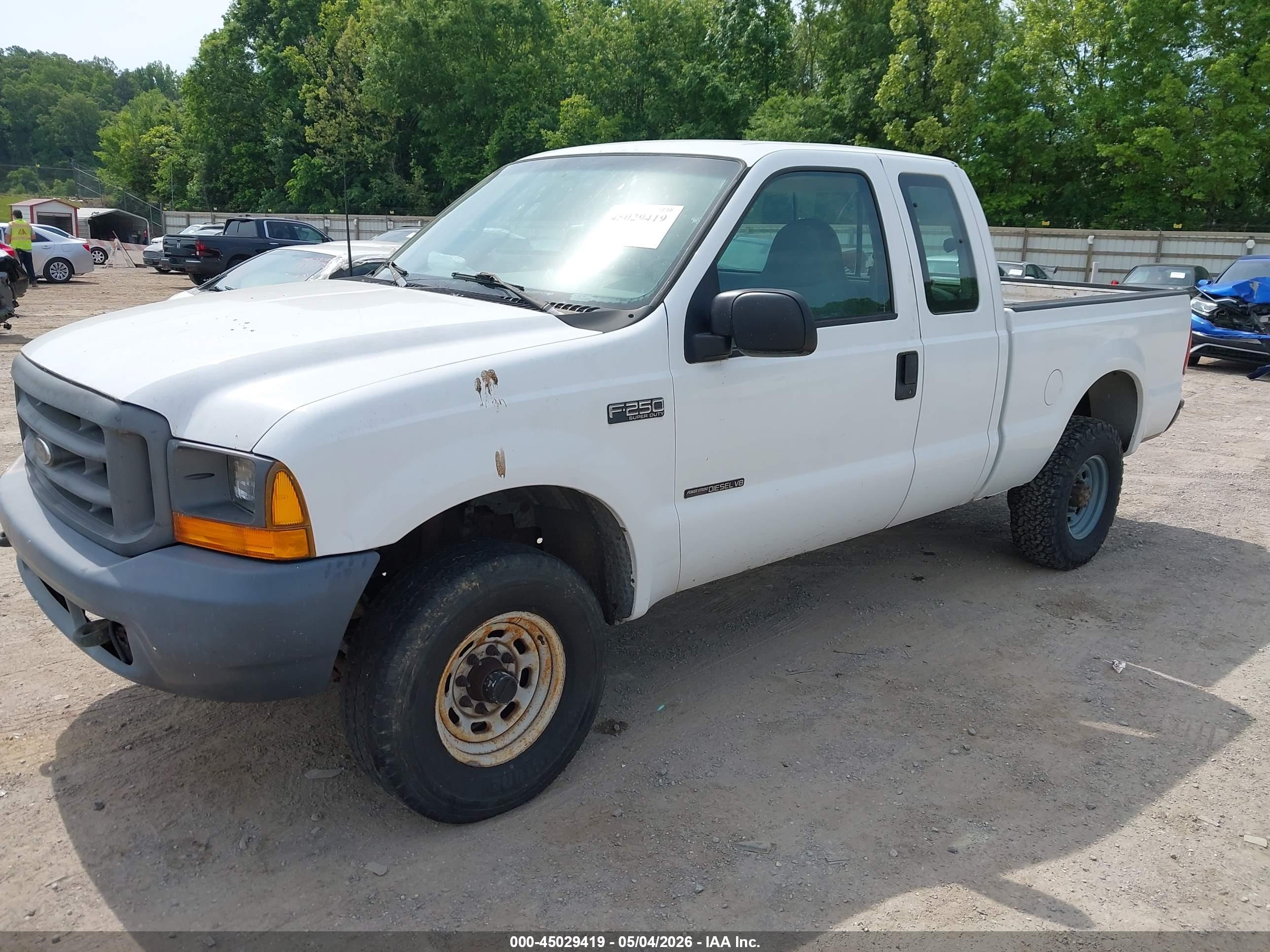 FORD F-250 image 2