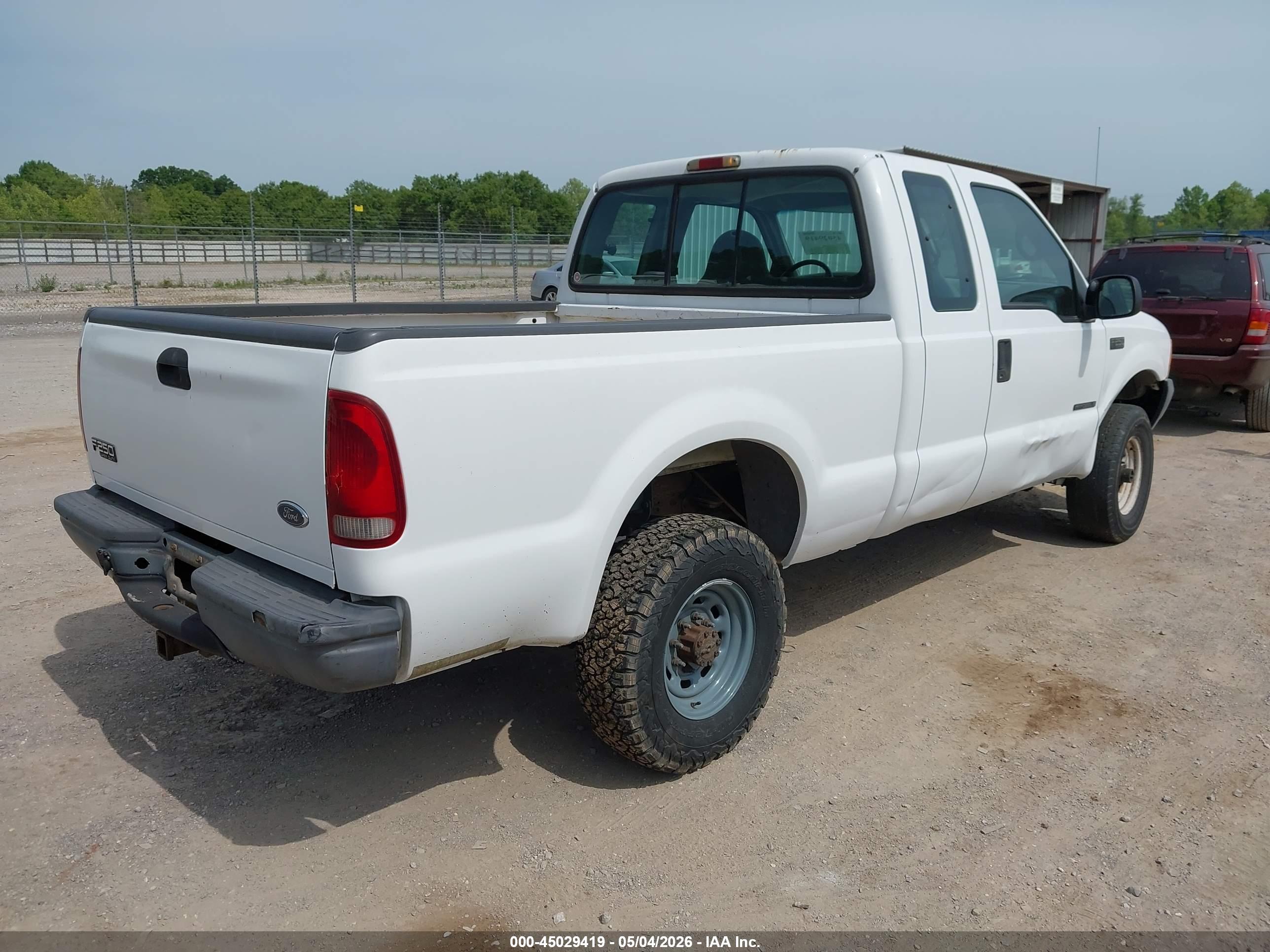FORD F-250 image 4