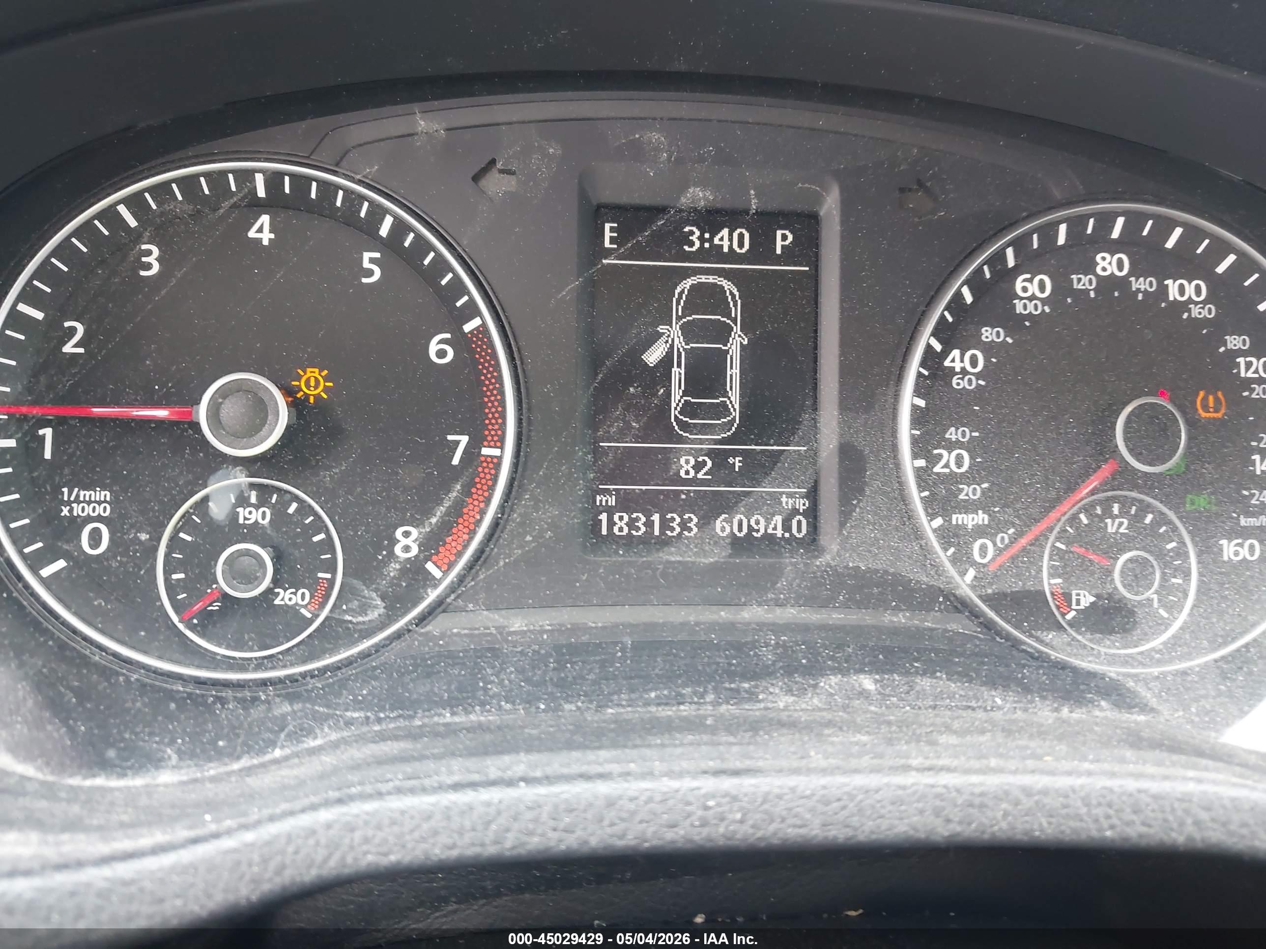 VOLKSWAGEN PASSAT image 7