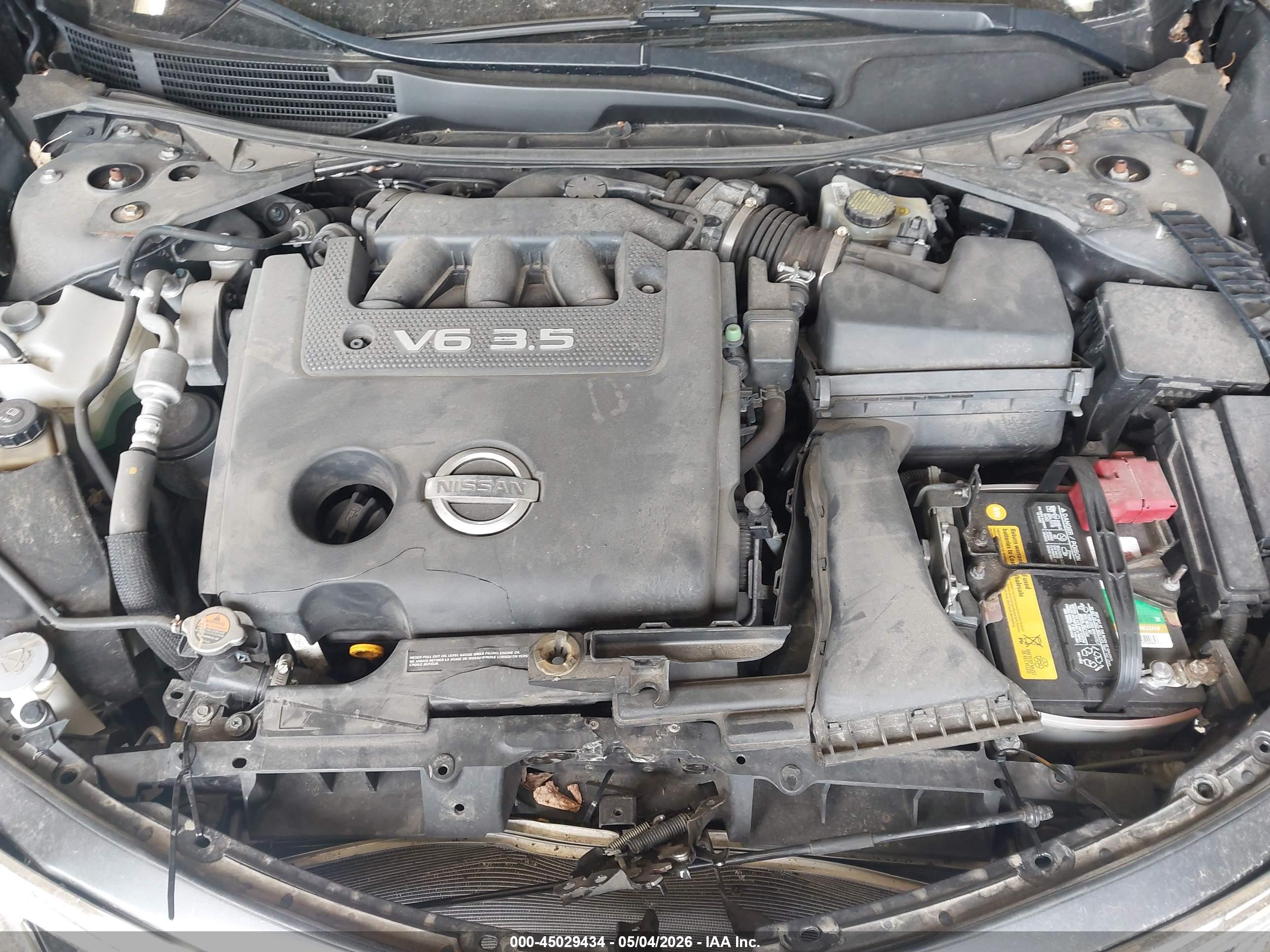 NISSAN ALTIMA image 10