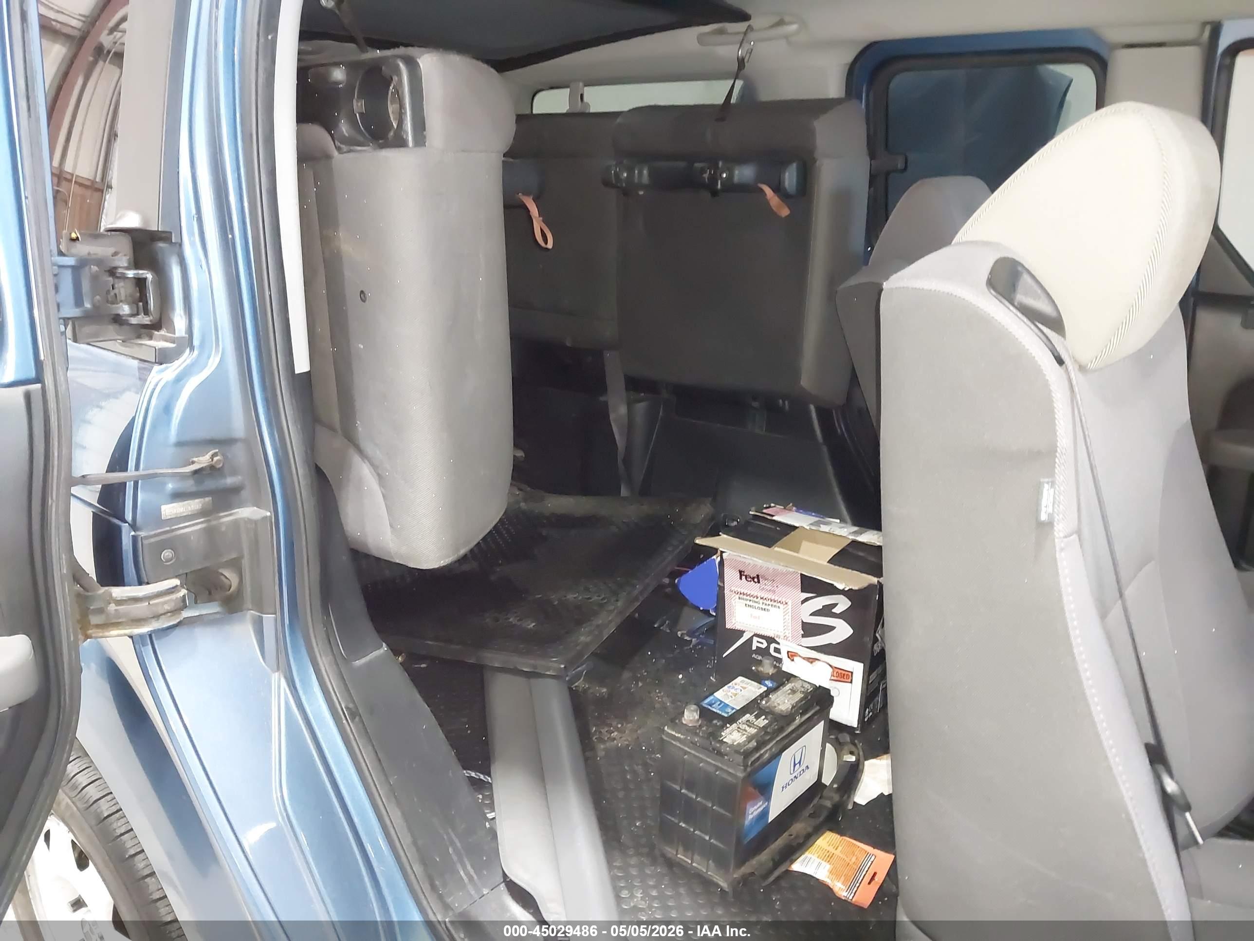 HONDA ELEMENT image 8