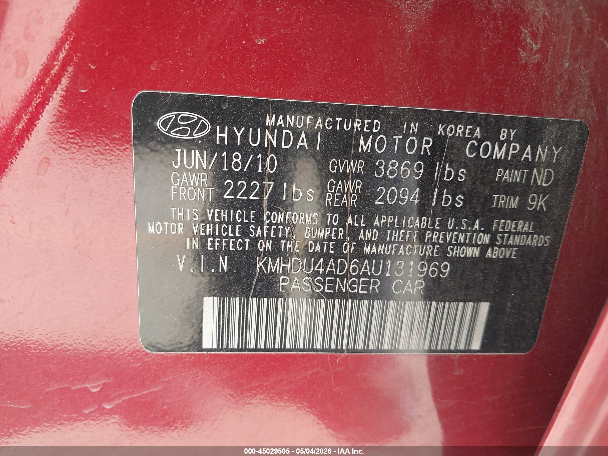 HYUNDAI ELANTRA image 9