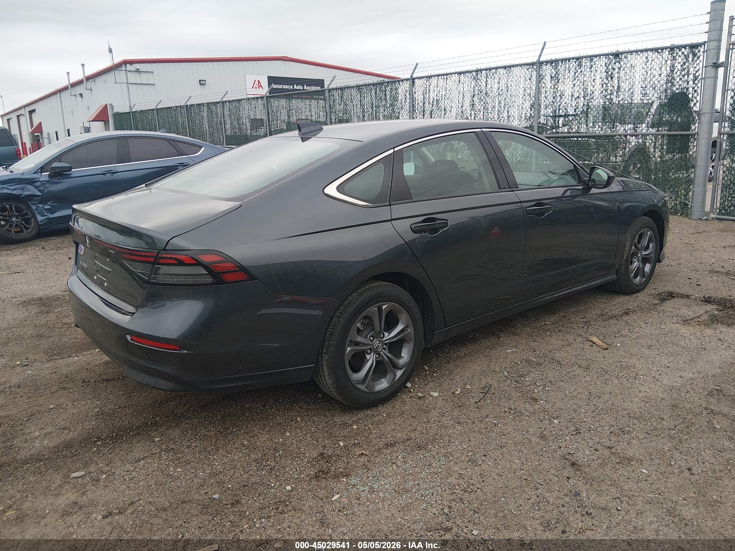 HONDA ACCORD image 4