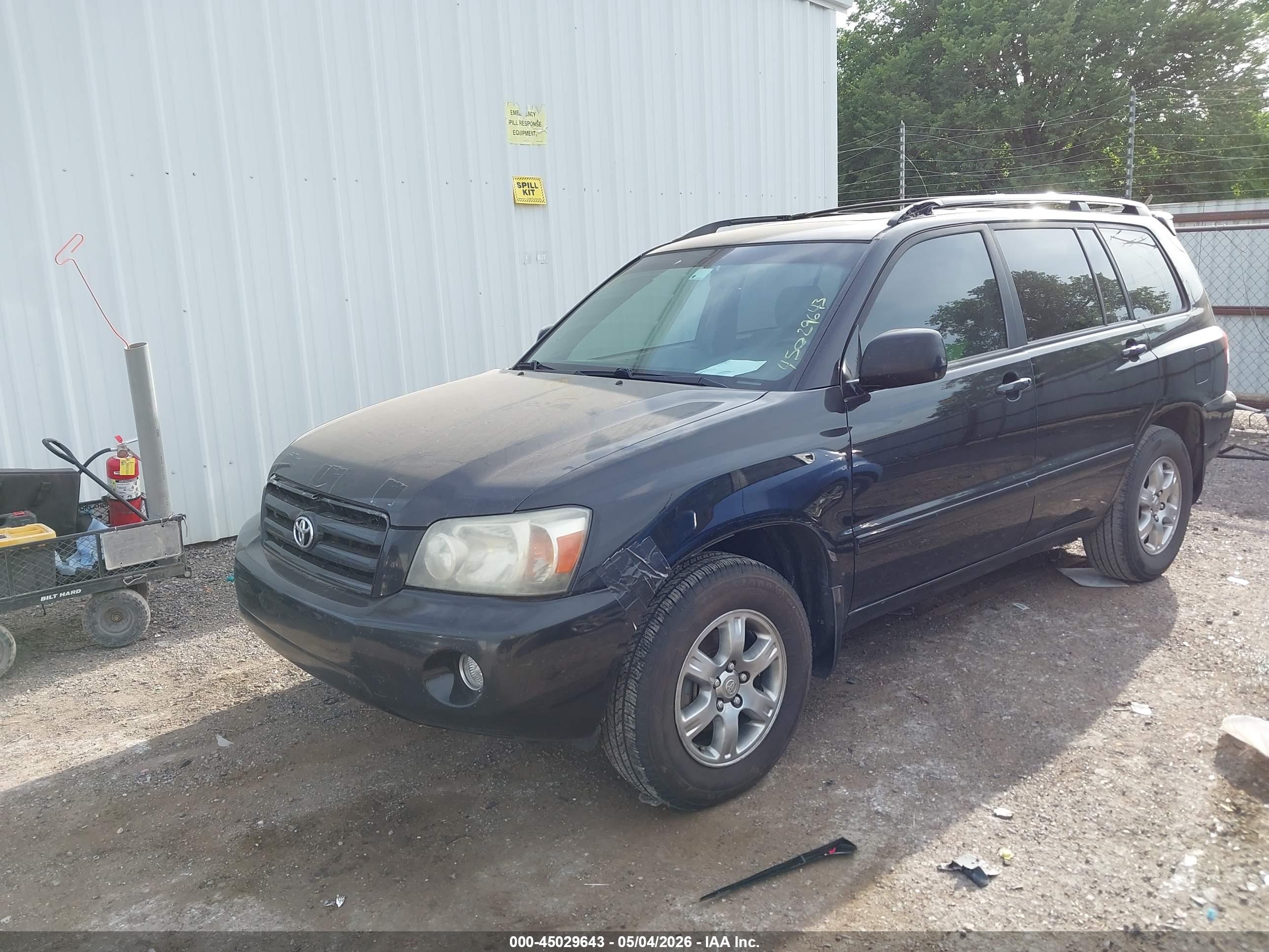 TOYOTA HIGHLANDER image 2