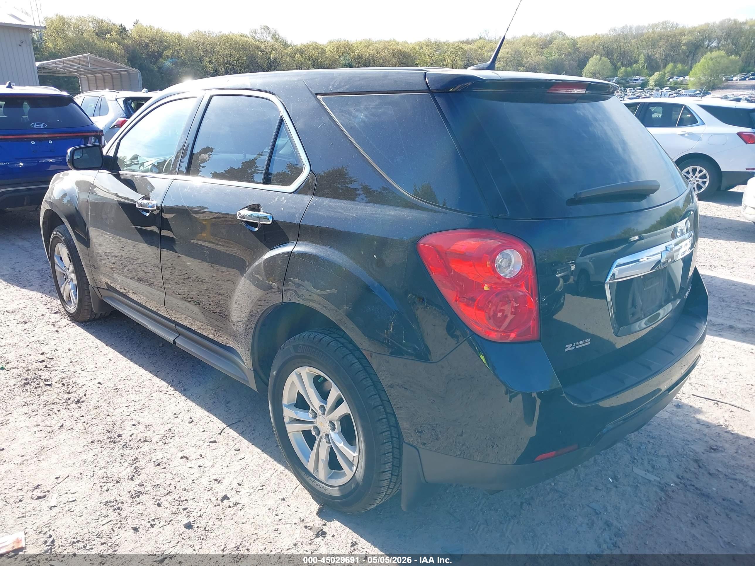 CHEVROLET EQUINOX image 3