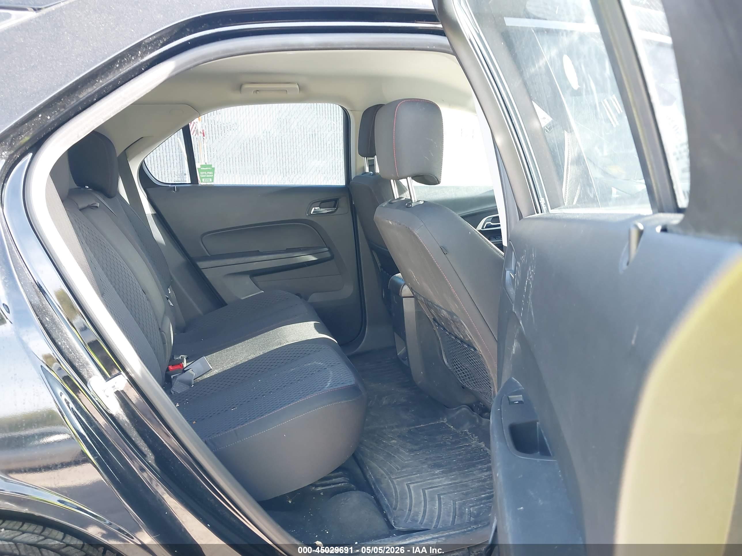 CHEVROLET EQUINOX image 8