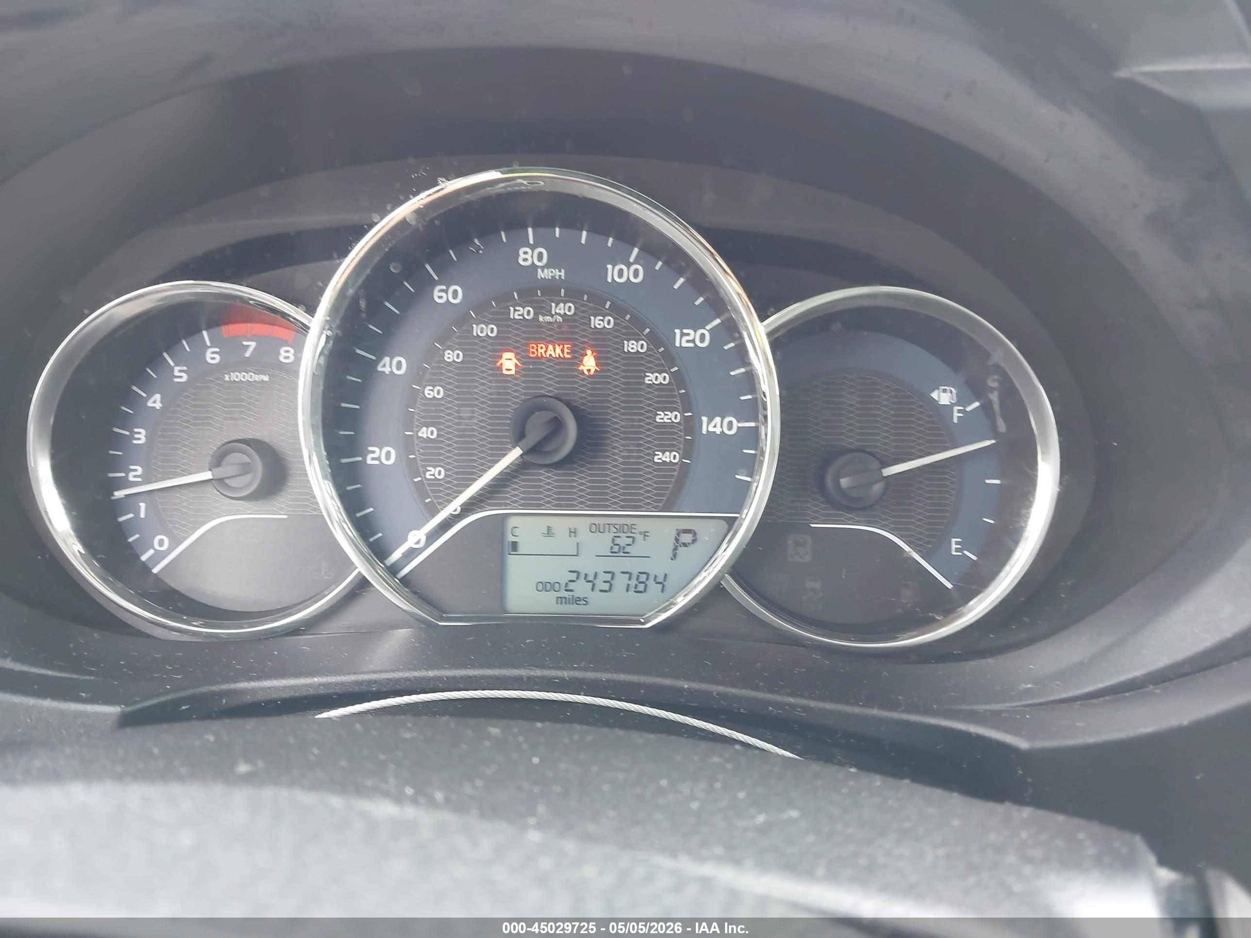 TOYOTA COROLLA image 7